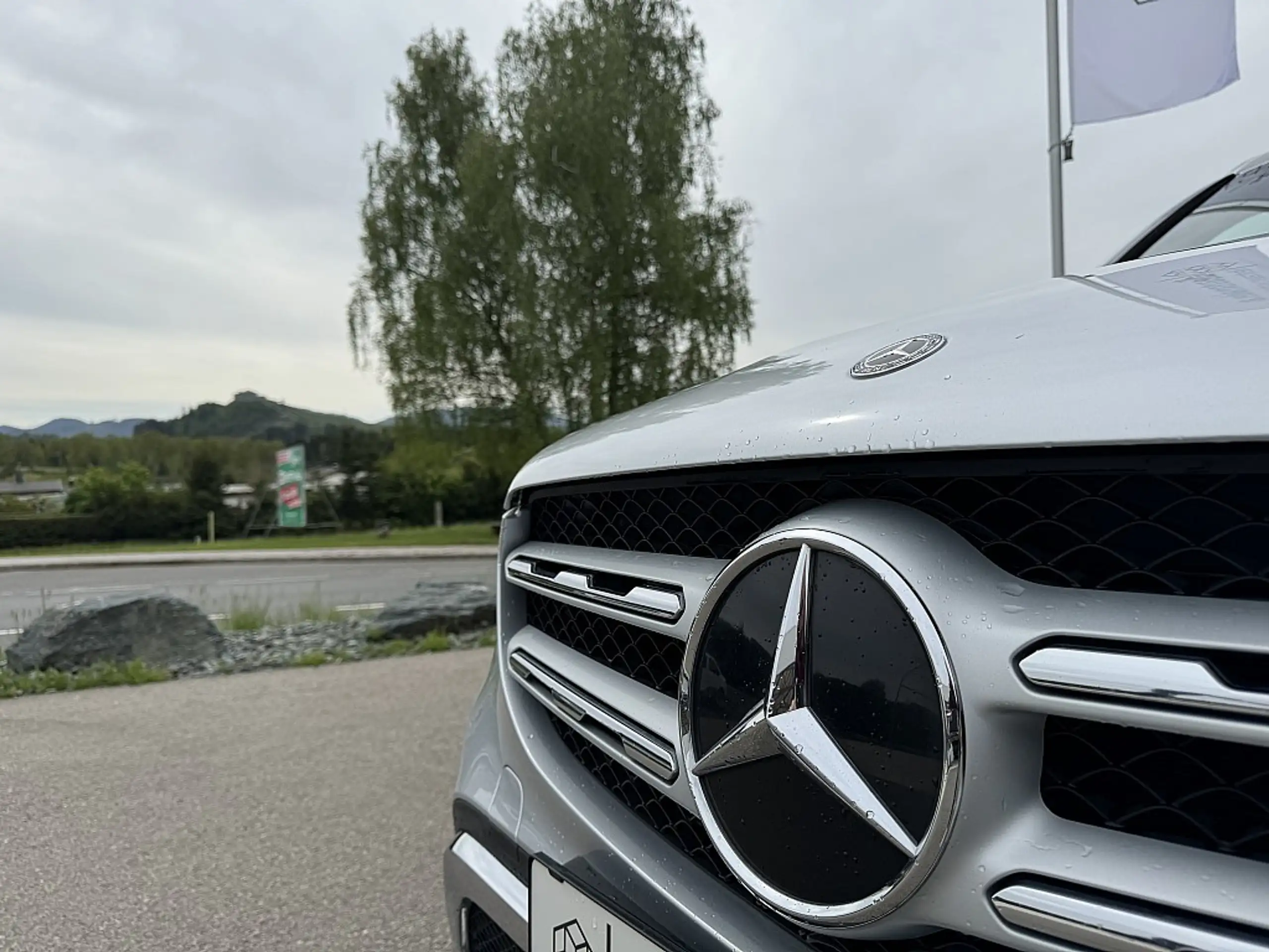 Mercedes-Benz - GLC 220