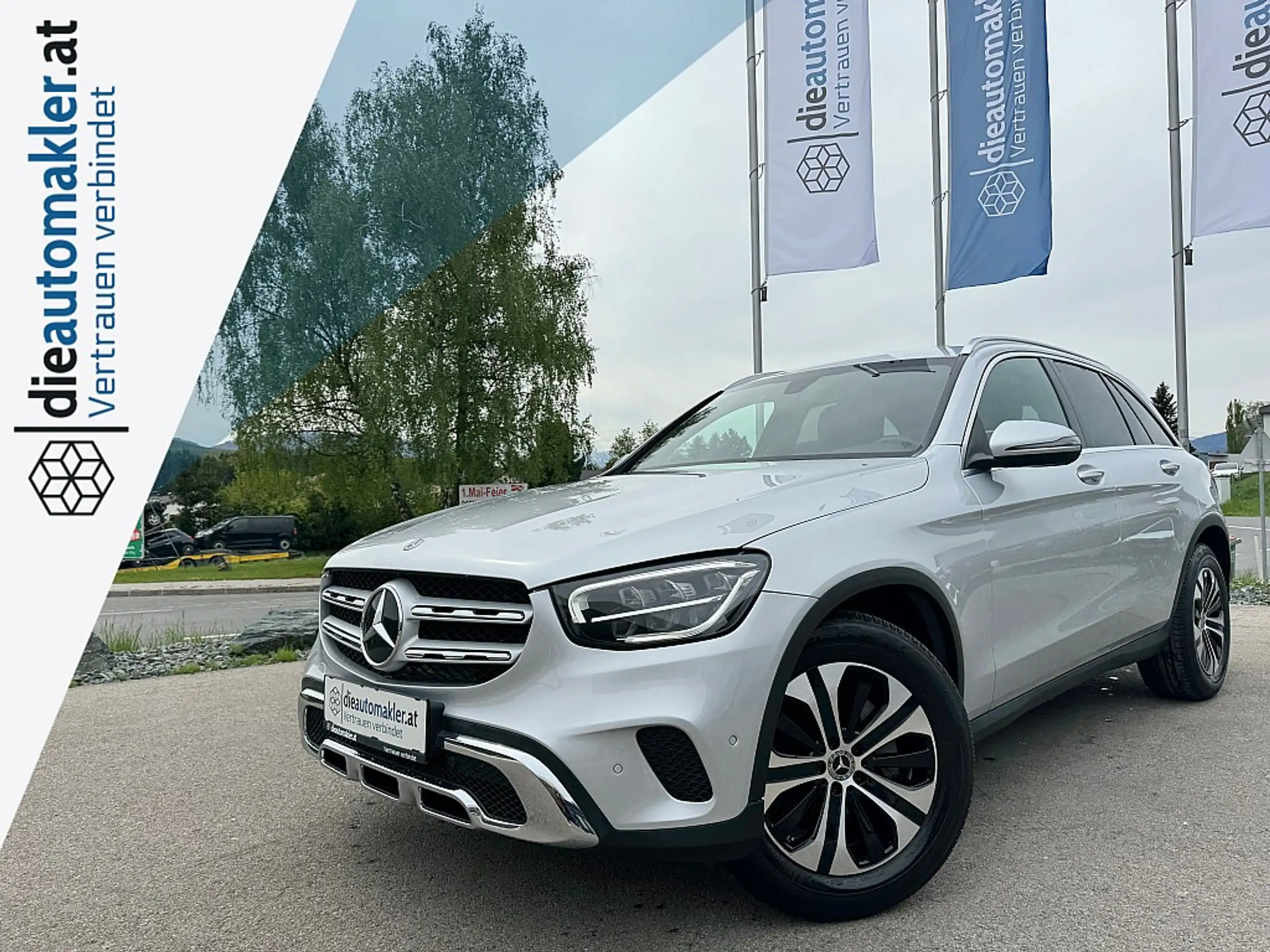 Mercedes-Benz - GLC 220