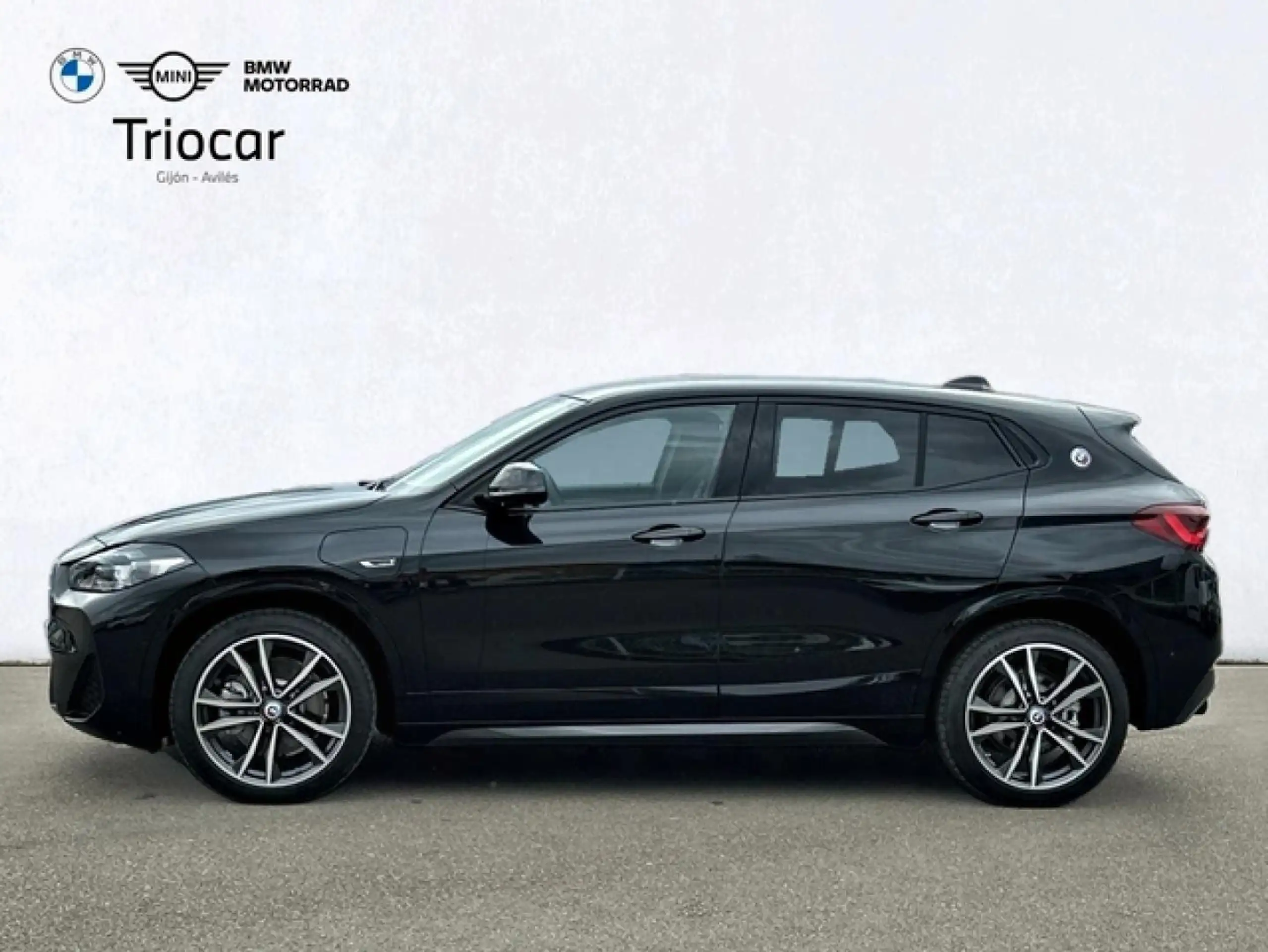 BMW - X2