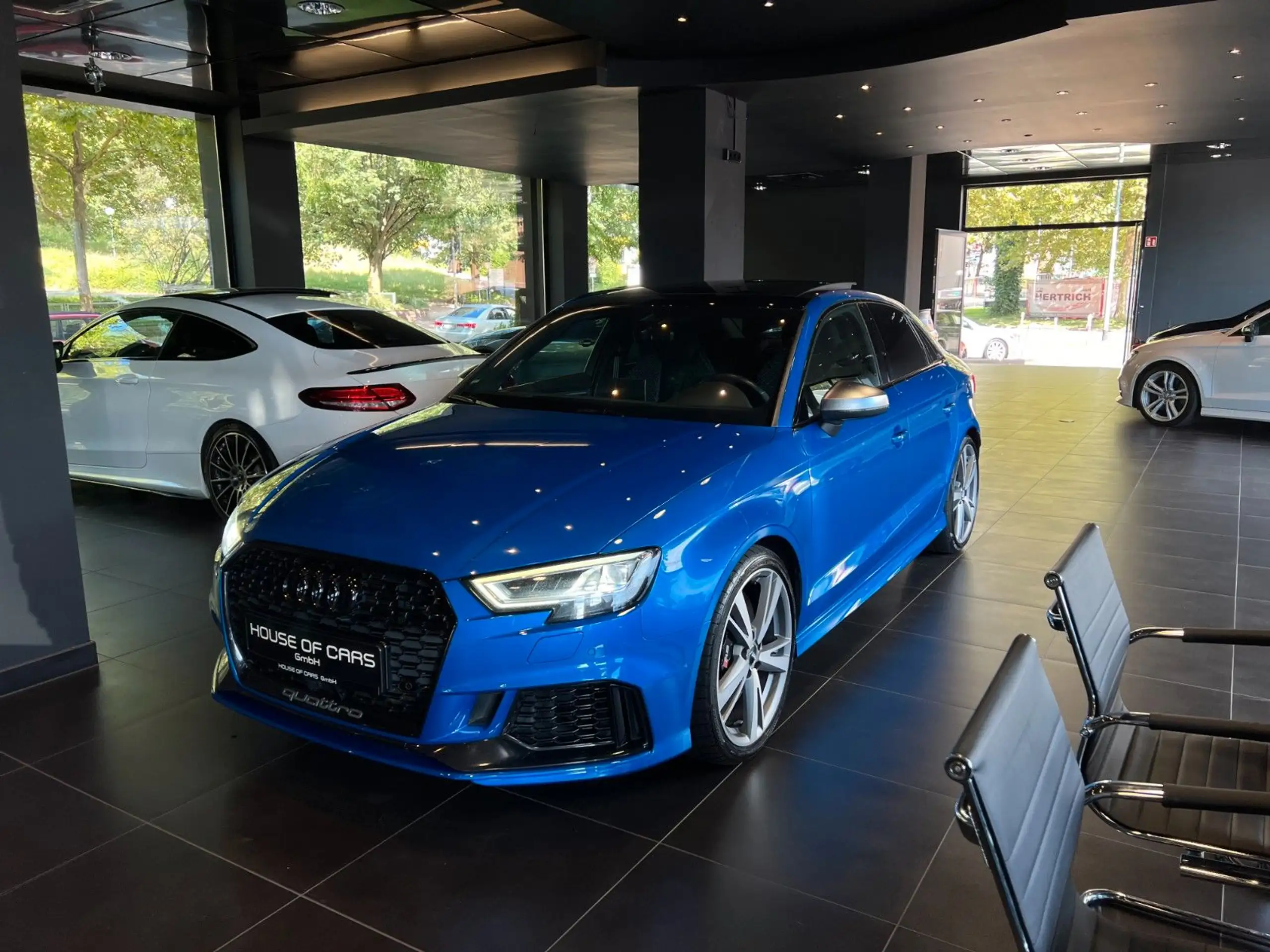 Audi - RS3