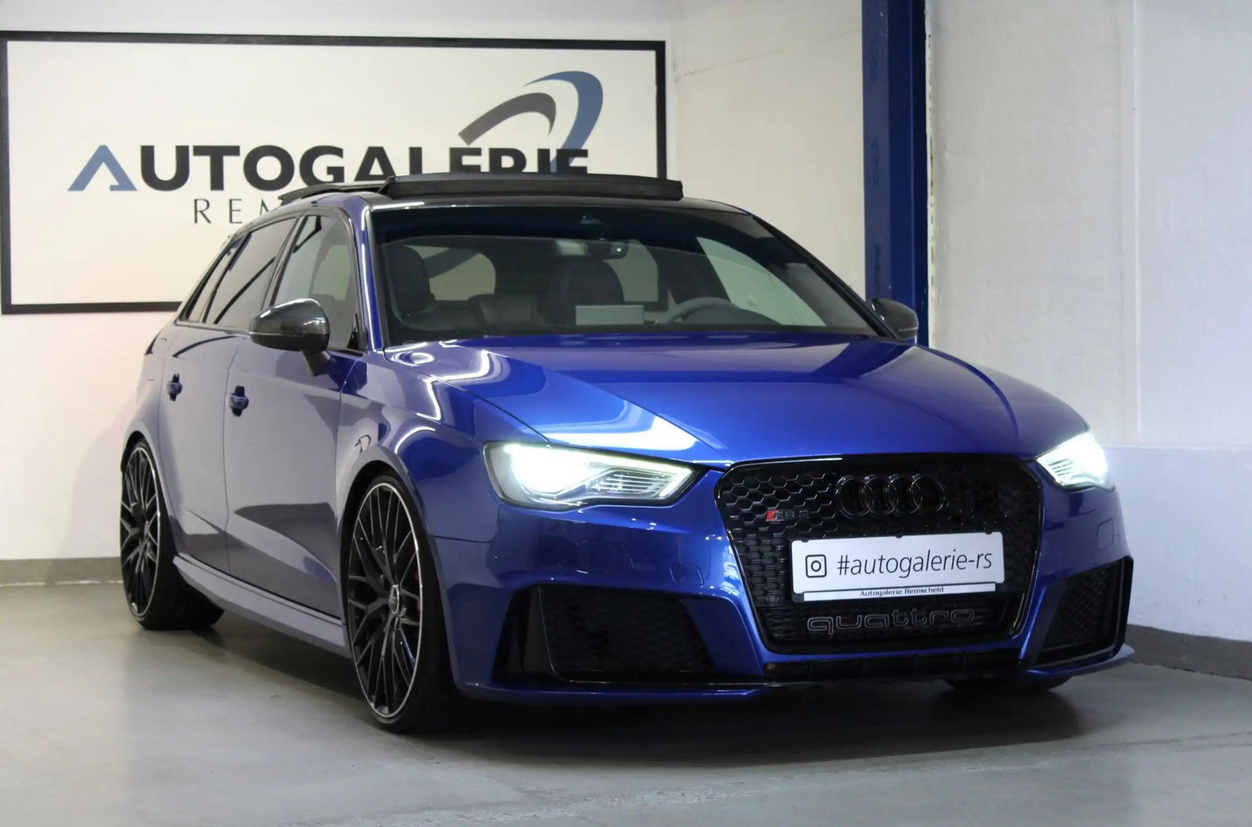 Audi - RS3