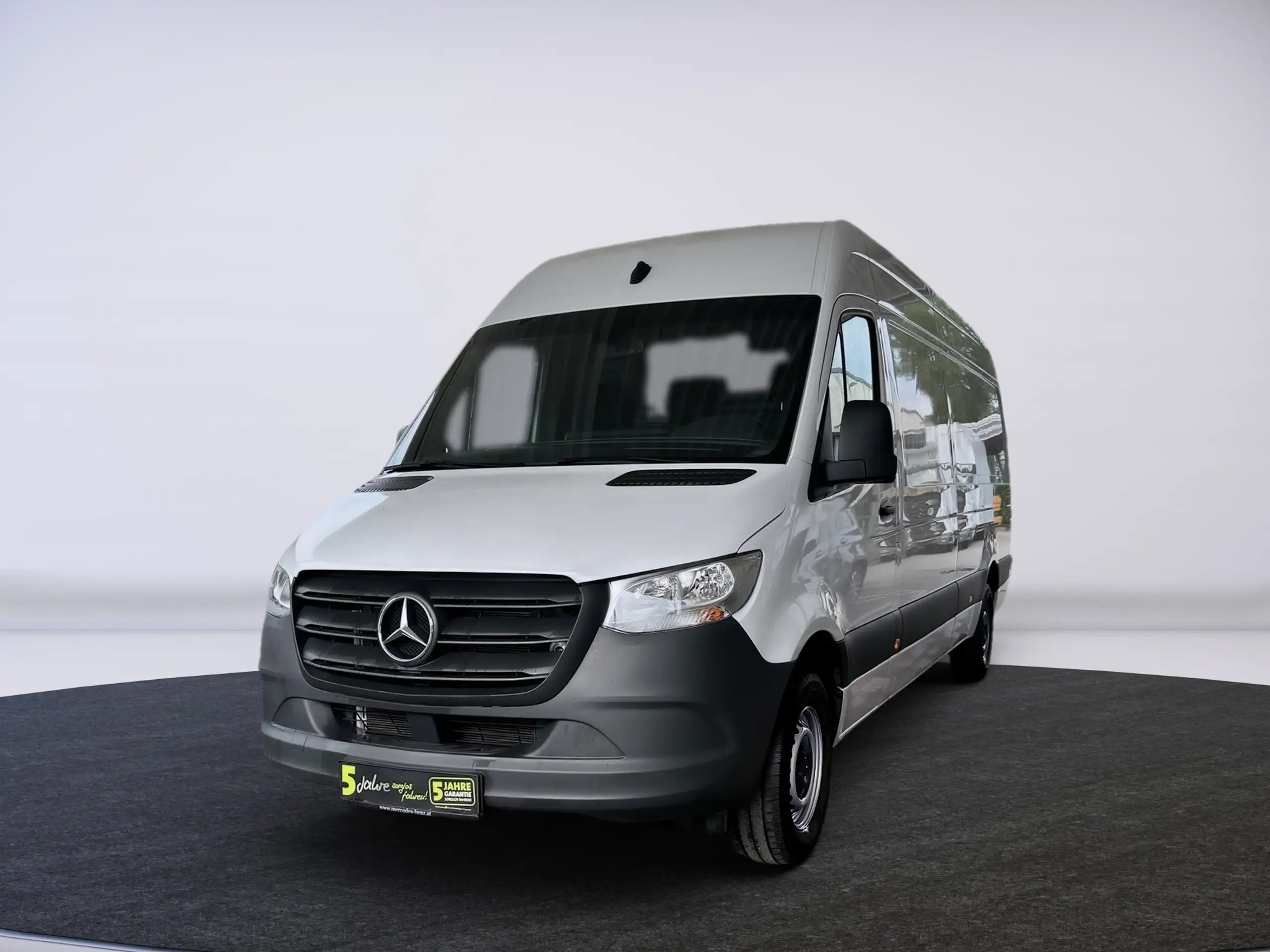 Mercedes-Benz - Sprinter