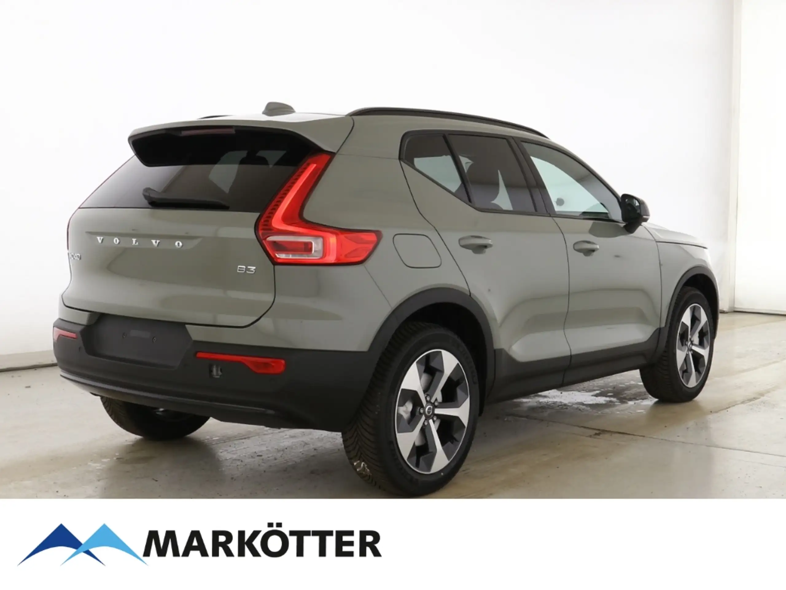 Volvo - XC40