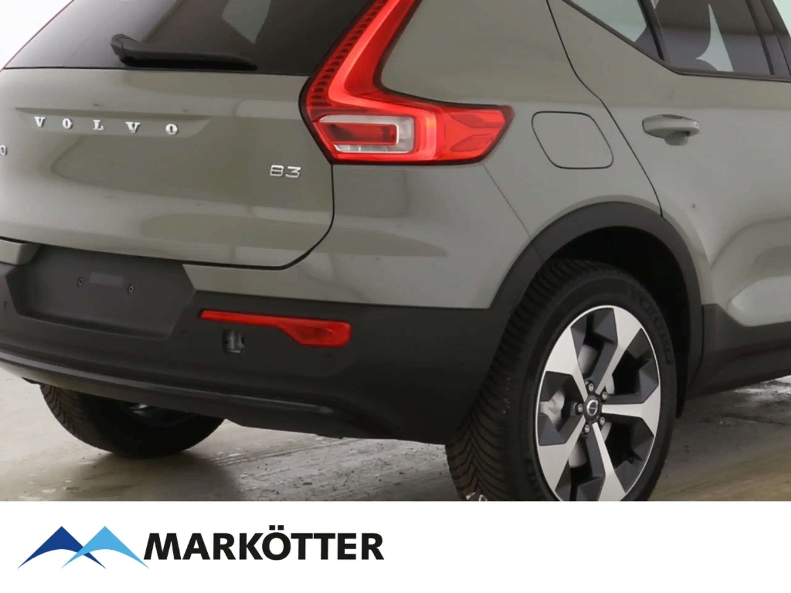 Volvo - XC40