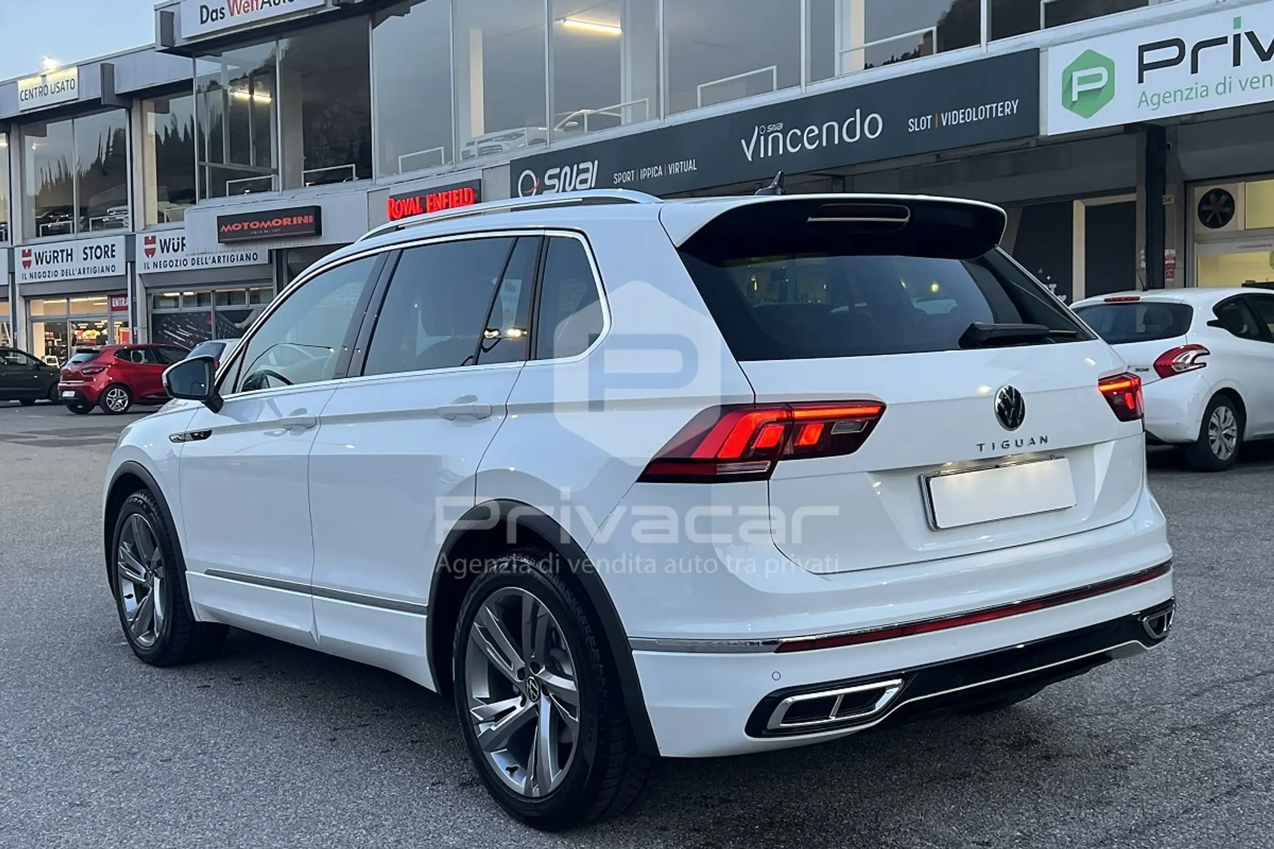 Volkswagen - Tiguan