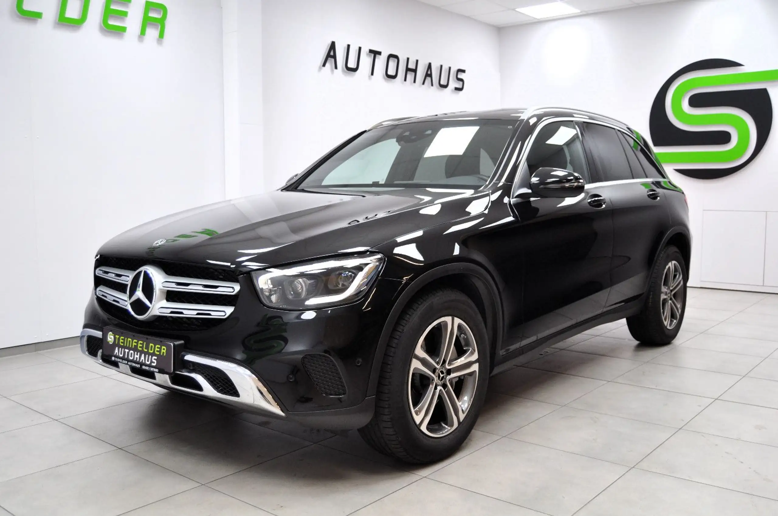 Mercedes-Benz - GLC 220