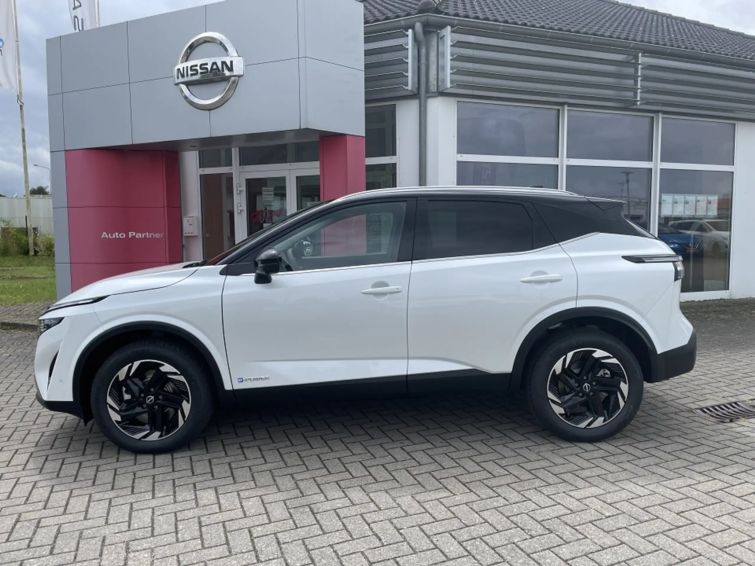 Nissan - Qashqai