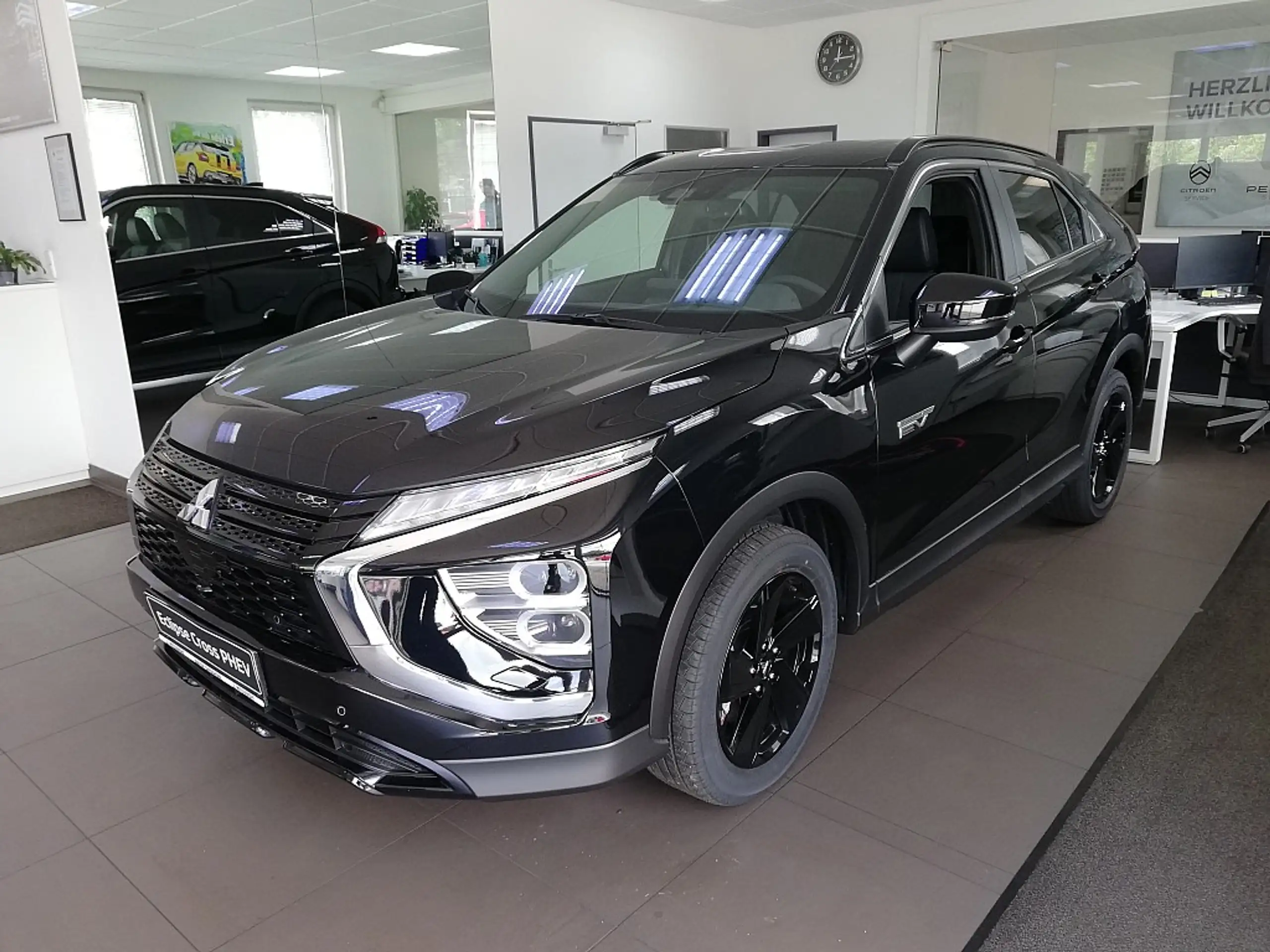 Mitsubishi - Eclipse Cross