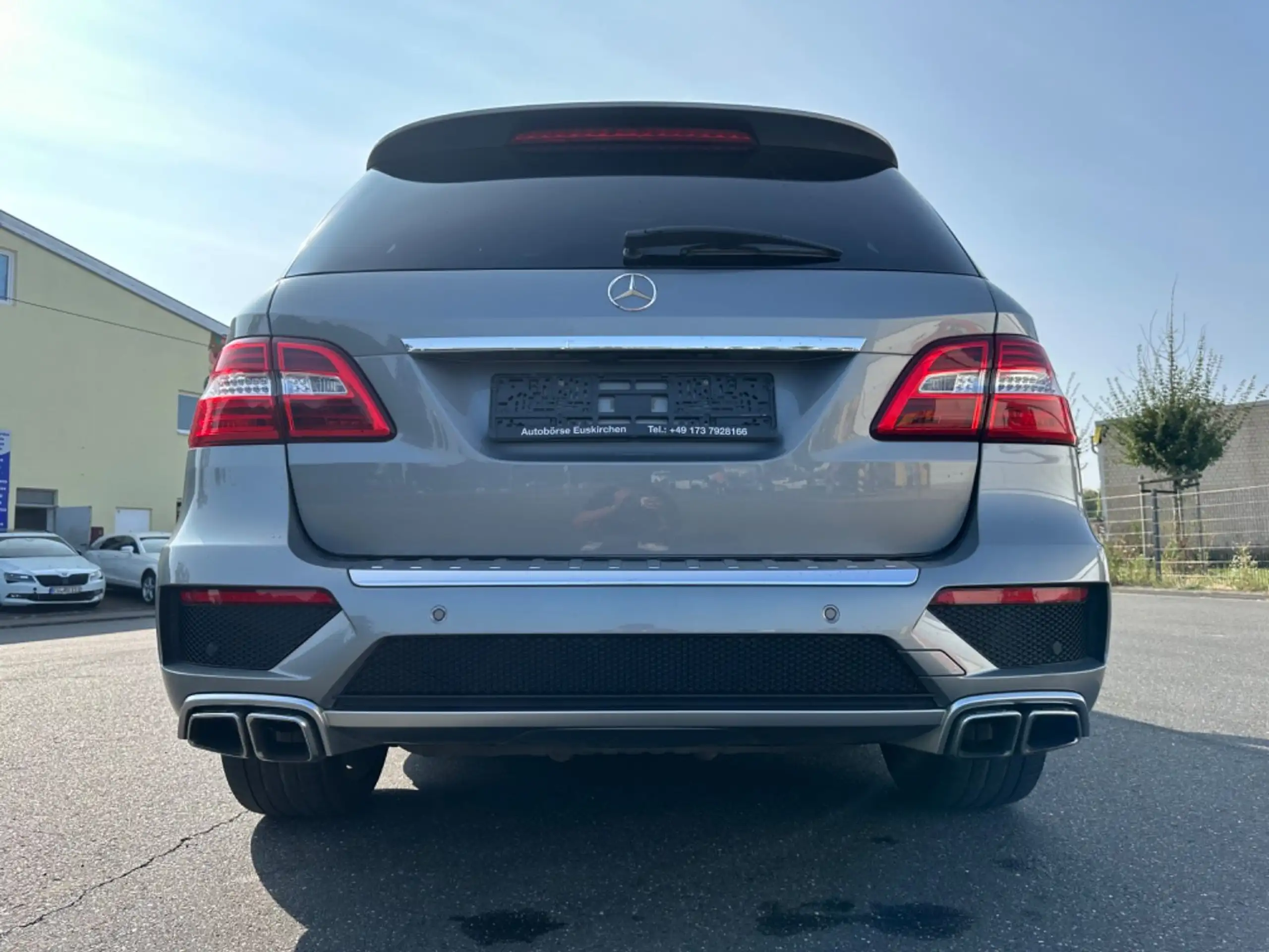 Mercedes-Benz - ML 63 AMG