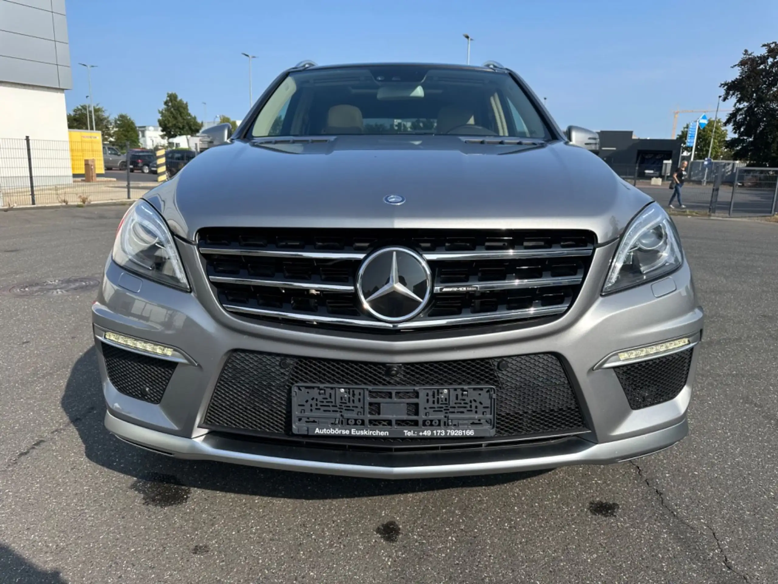 Mercedes-Benz - ML 63 AMG