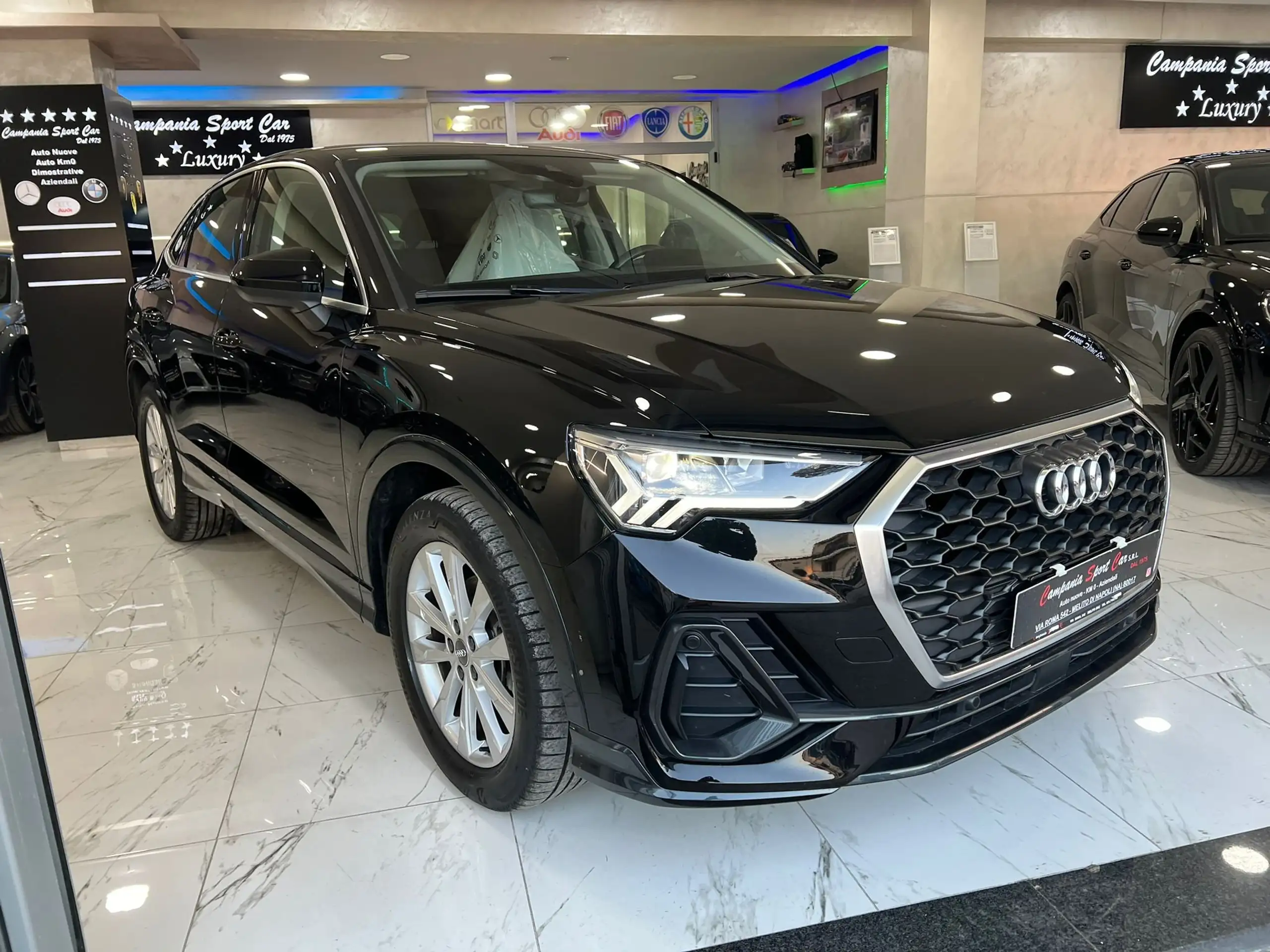 Audi - Q3