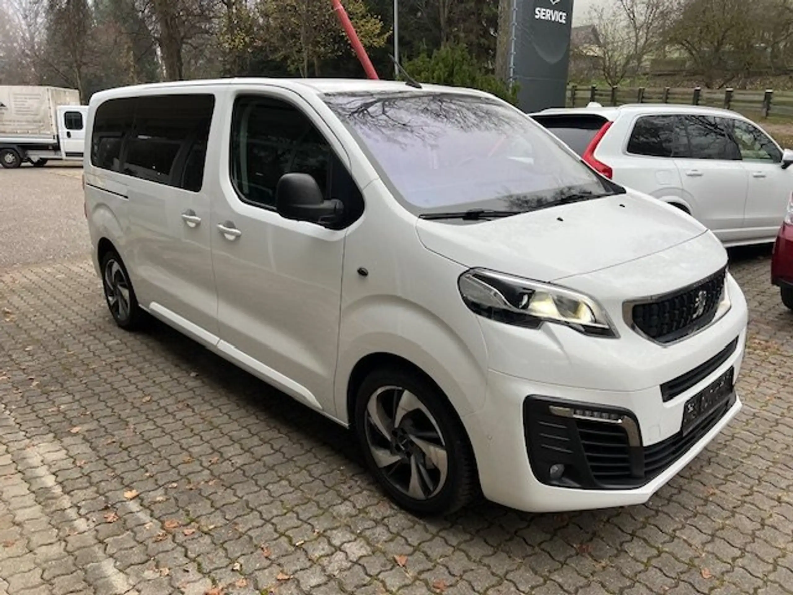 Peugeot - Traveller