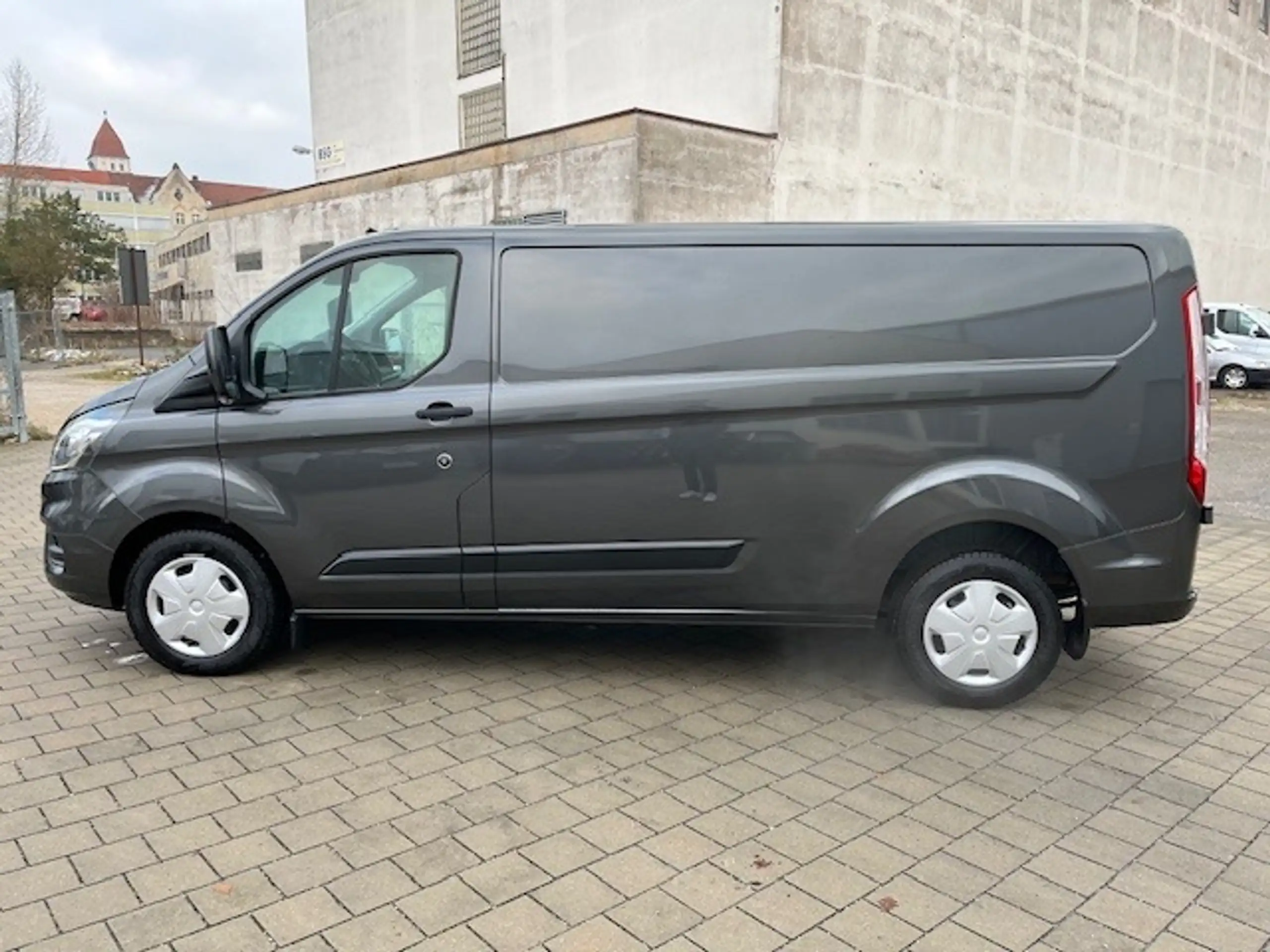 Ford - Transit Custom