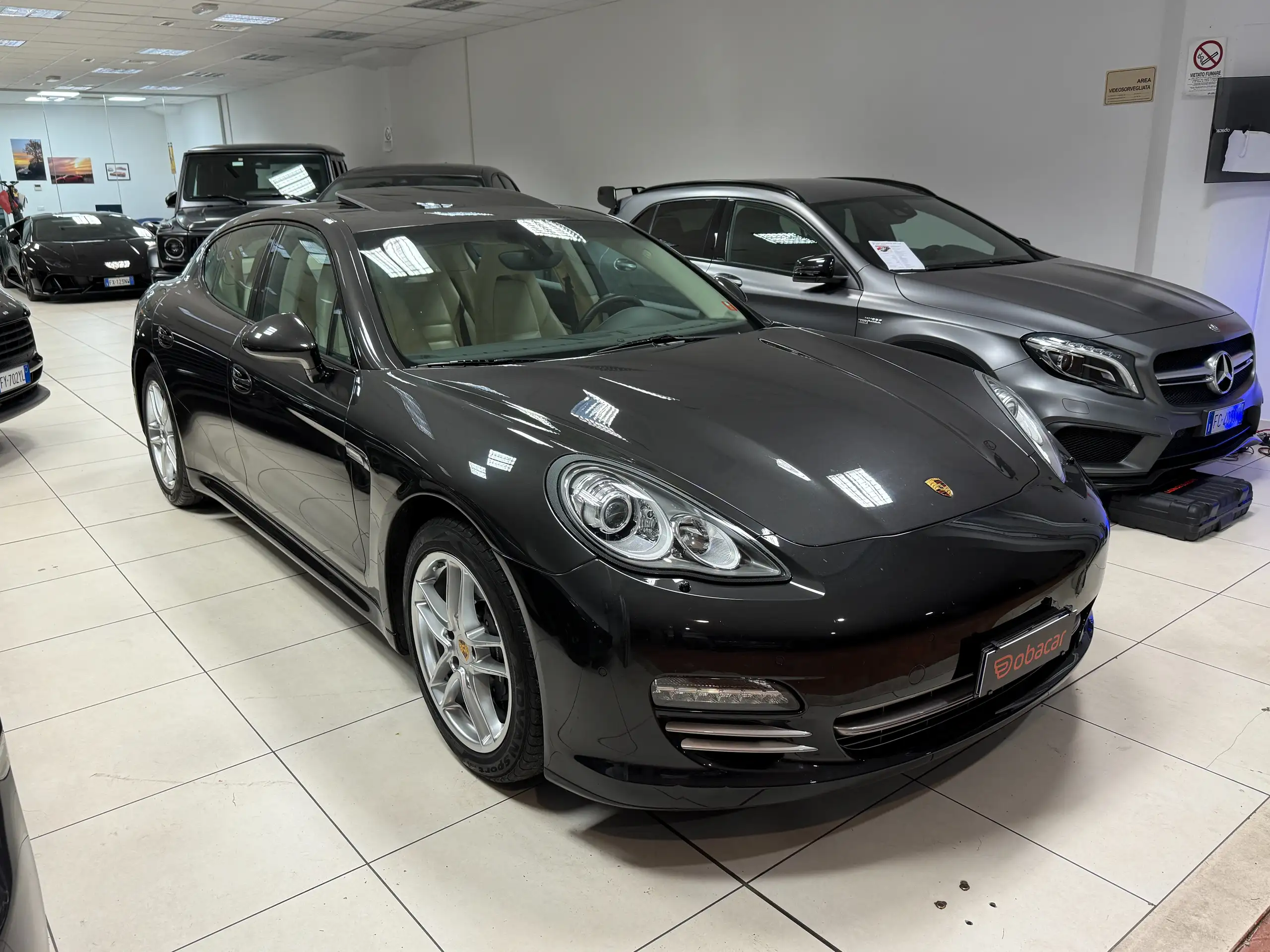 Porsche - Panamera