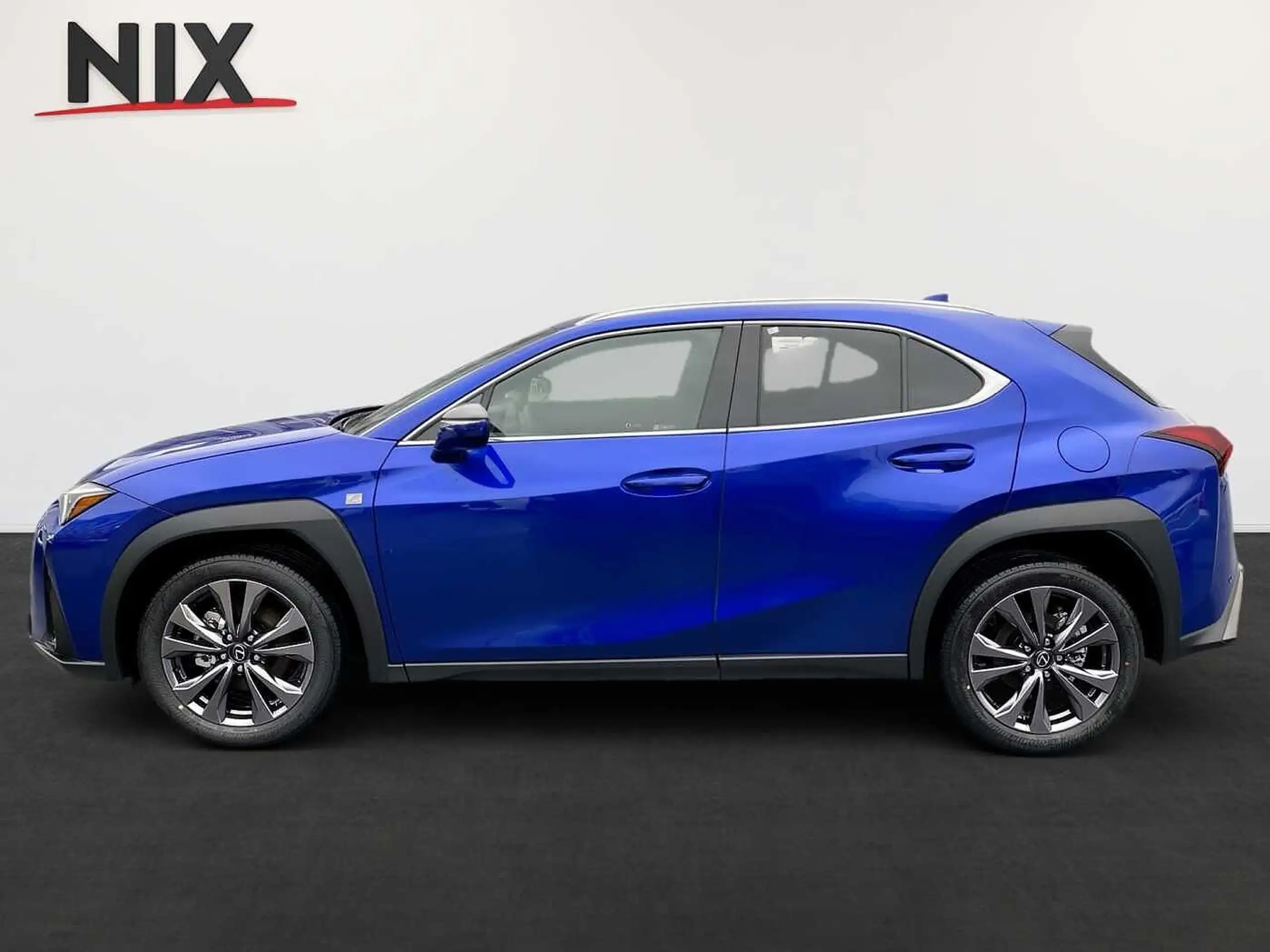 Lexus - UX 300h