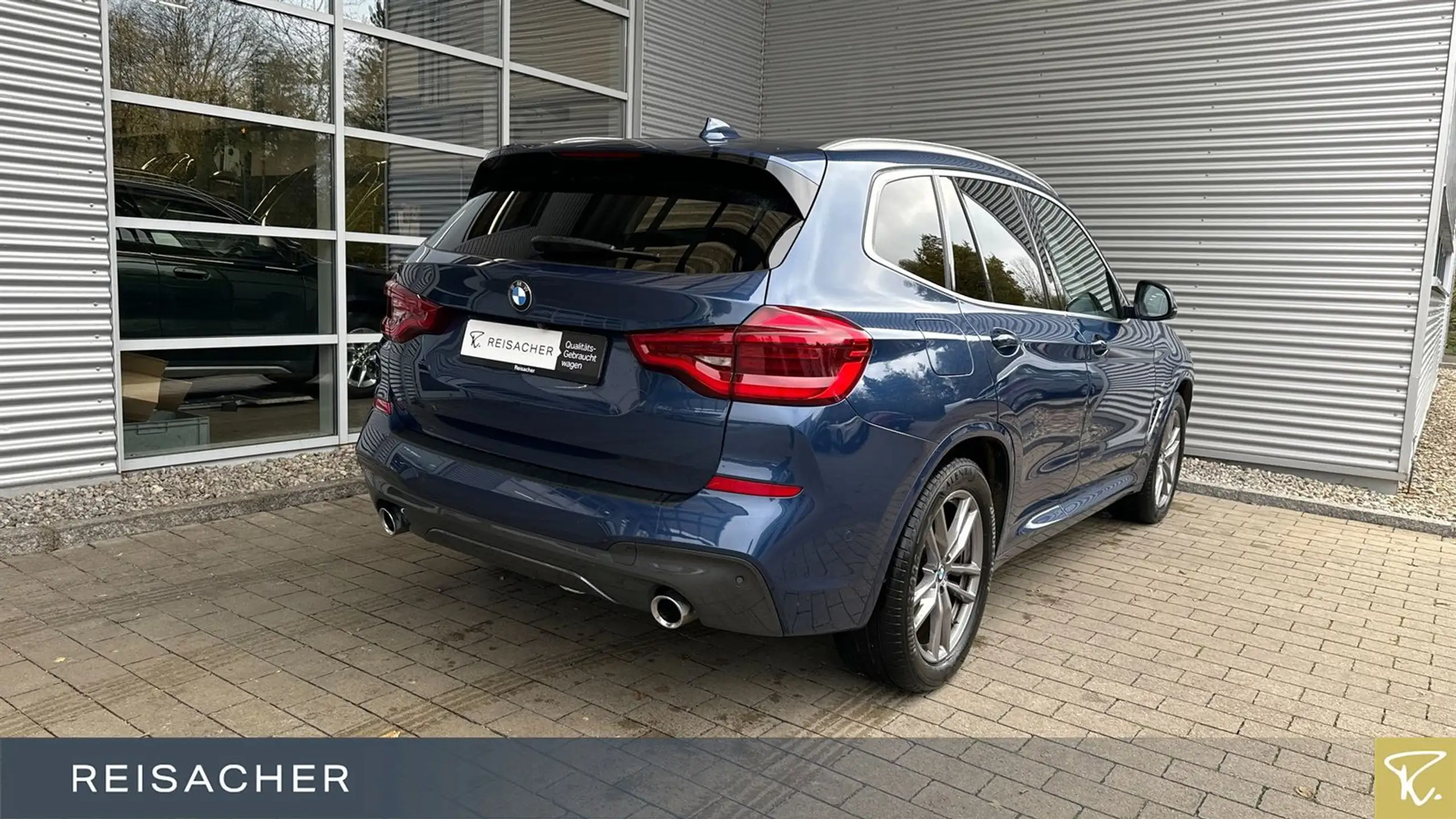 BMW - X3