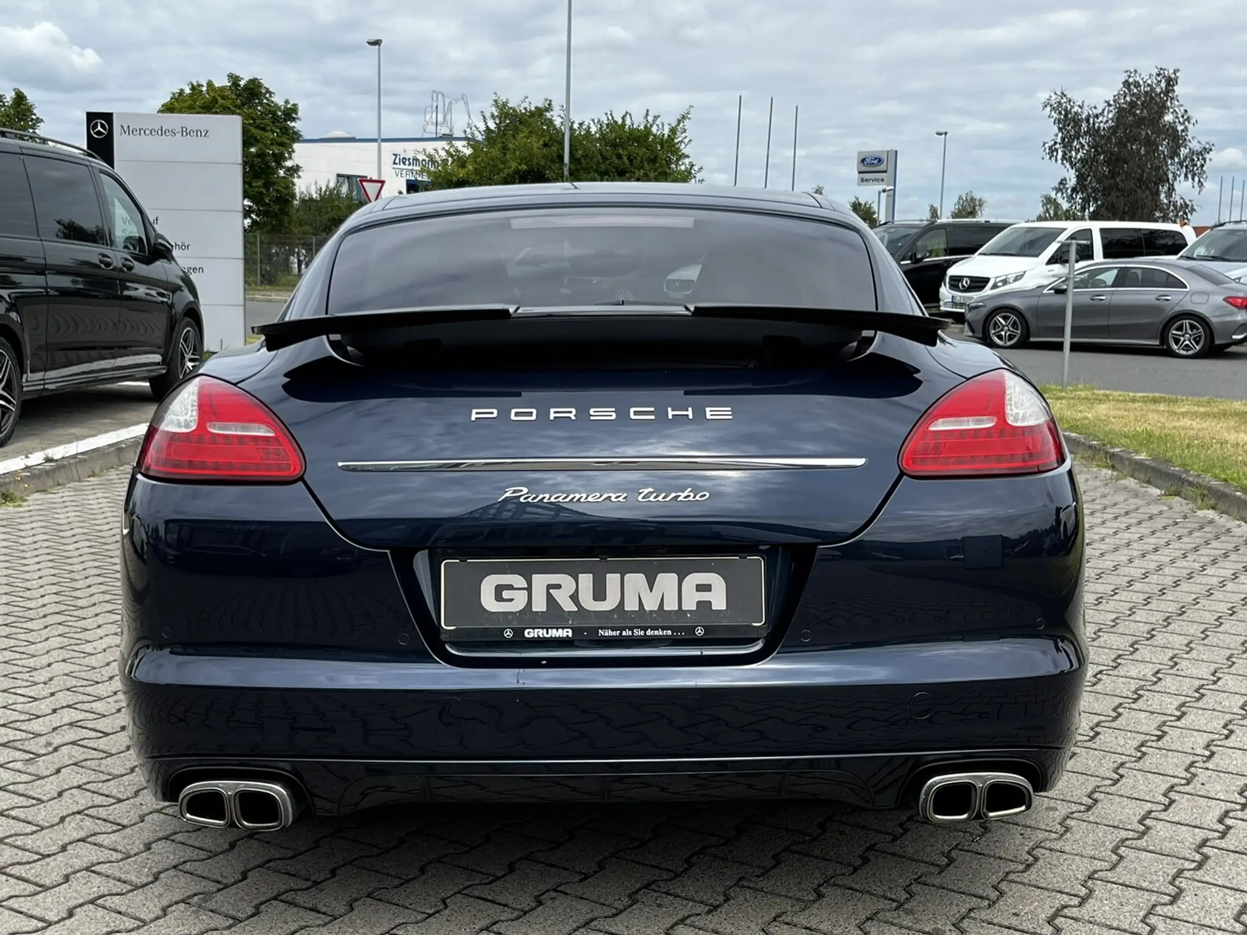 Porsche - Panamera