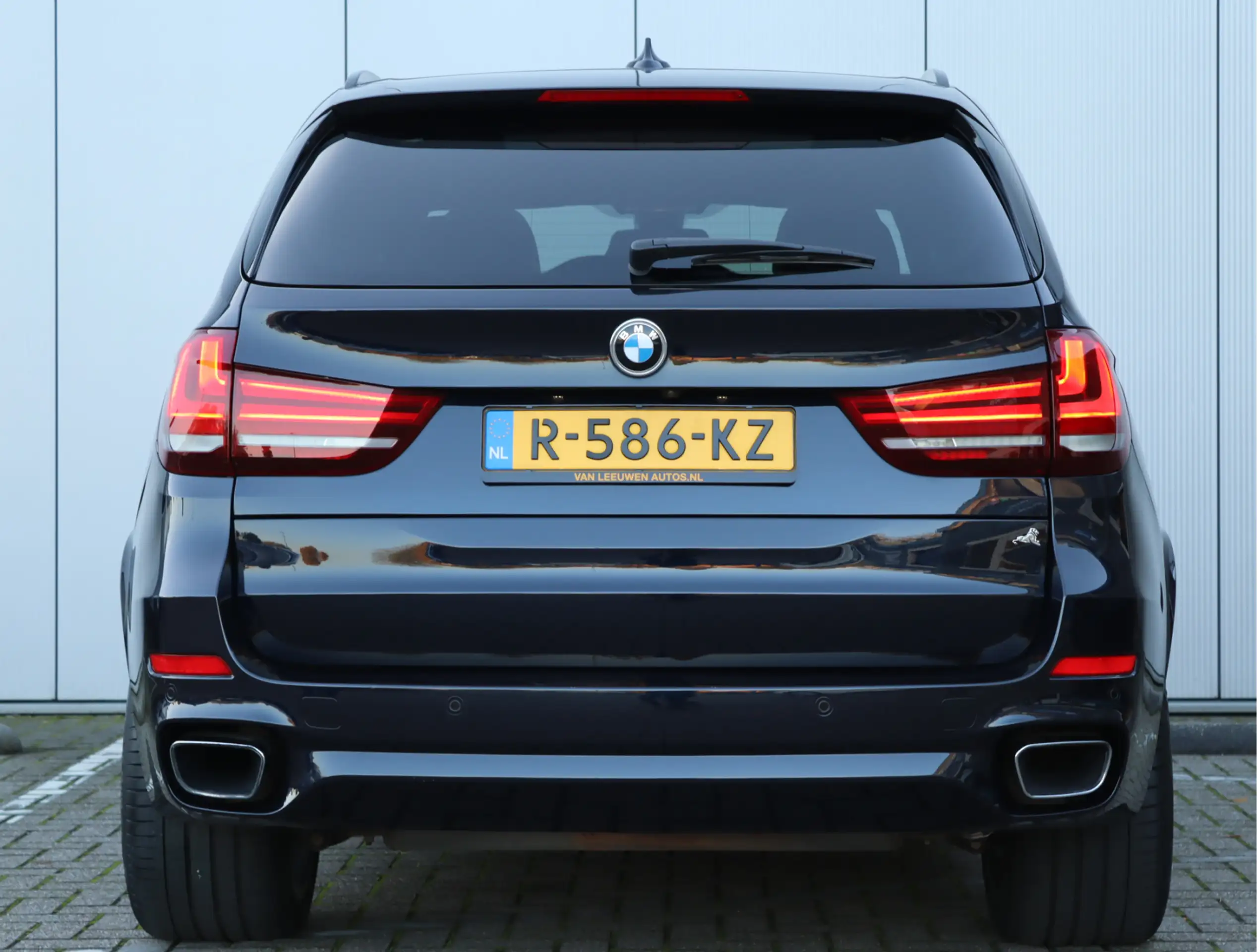 BMW - X5