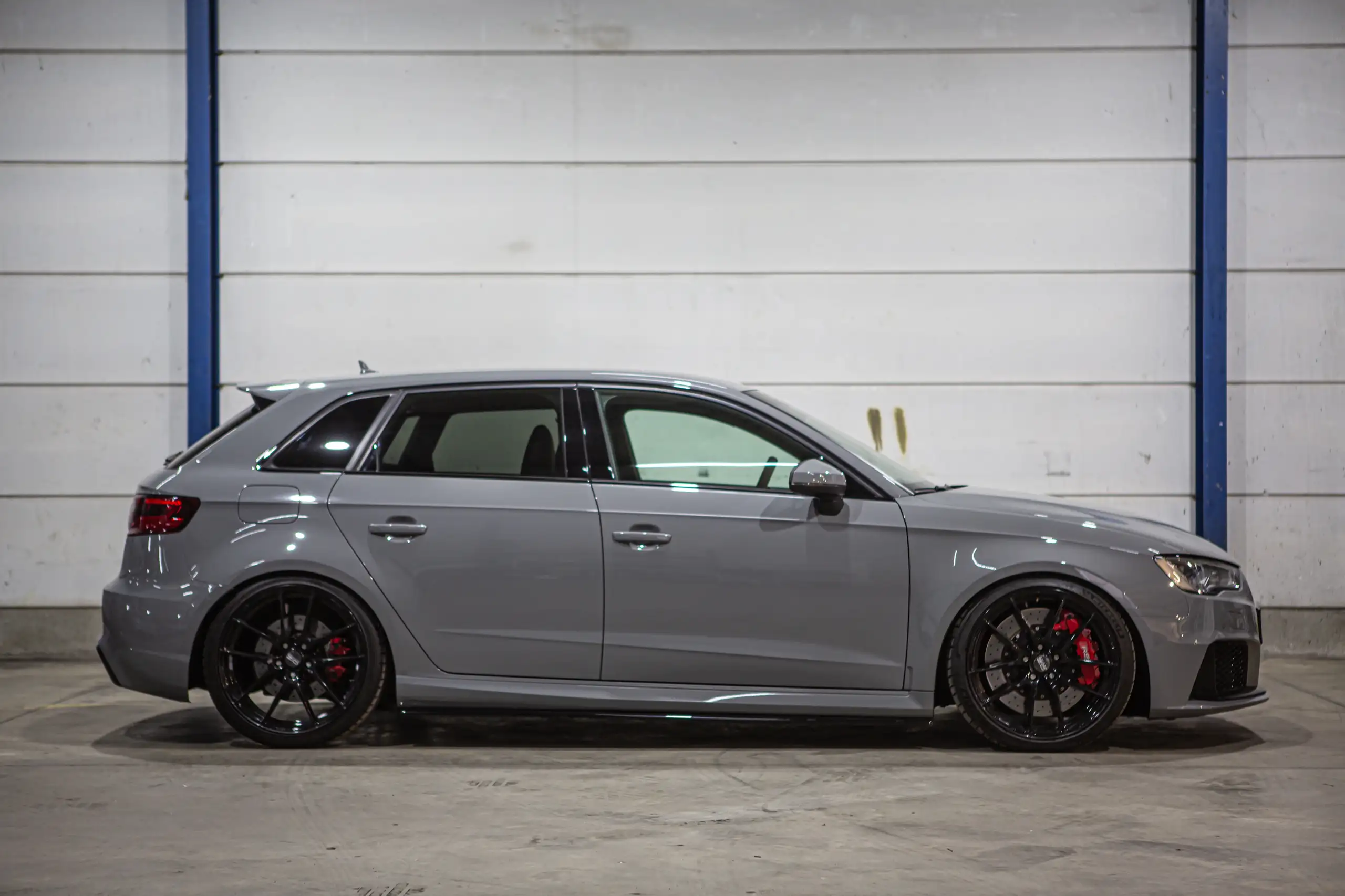 Audi - RS3