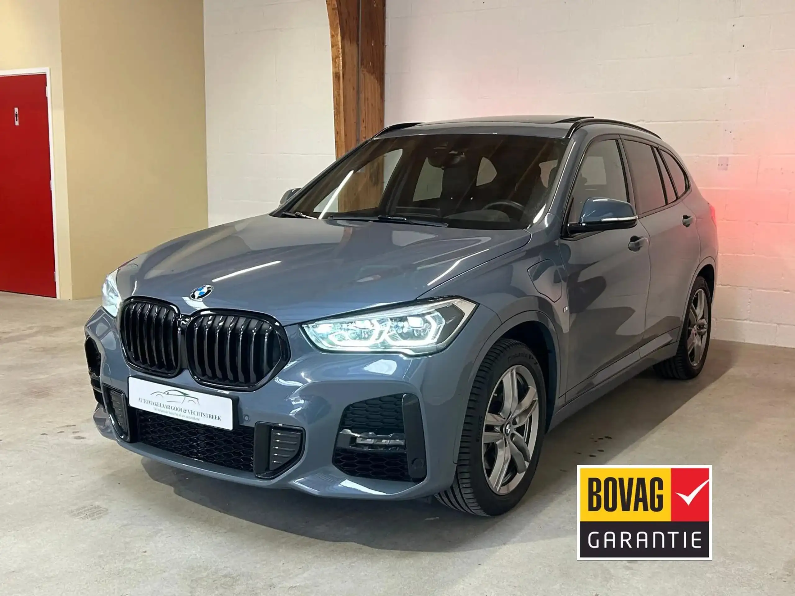 BMW - X1