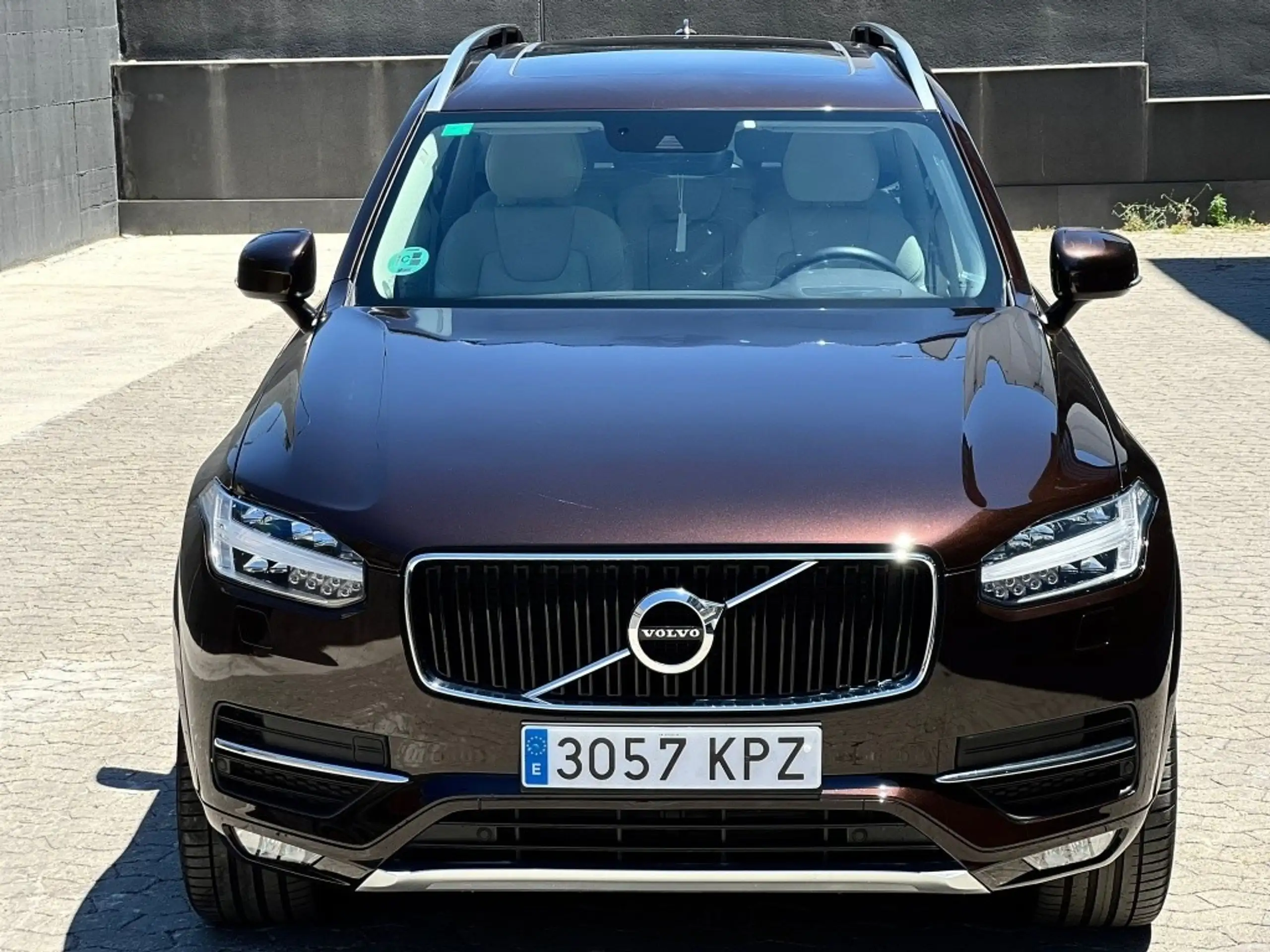 Volvo - XC90