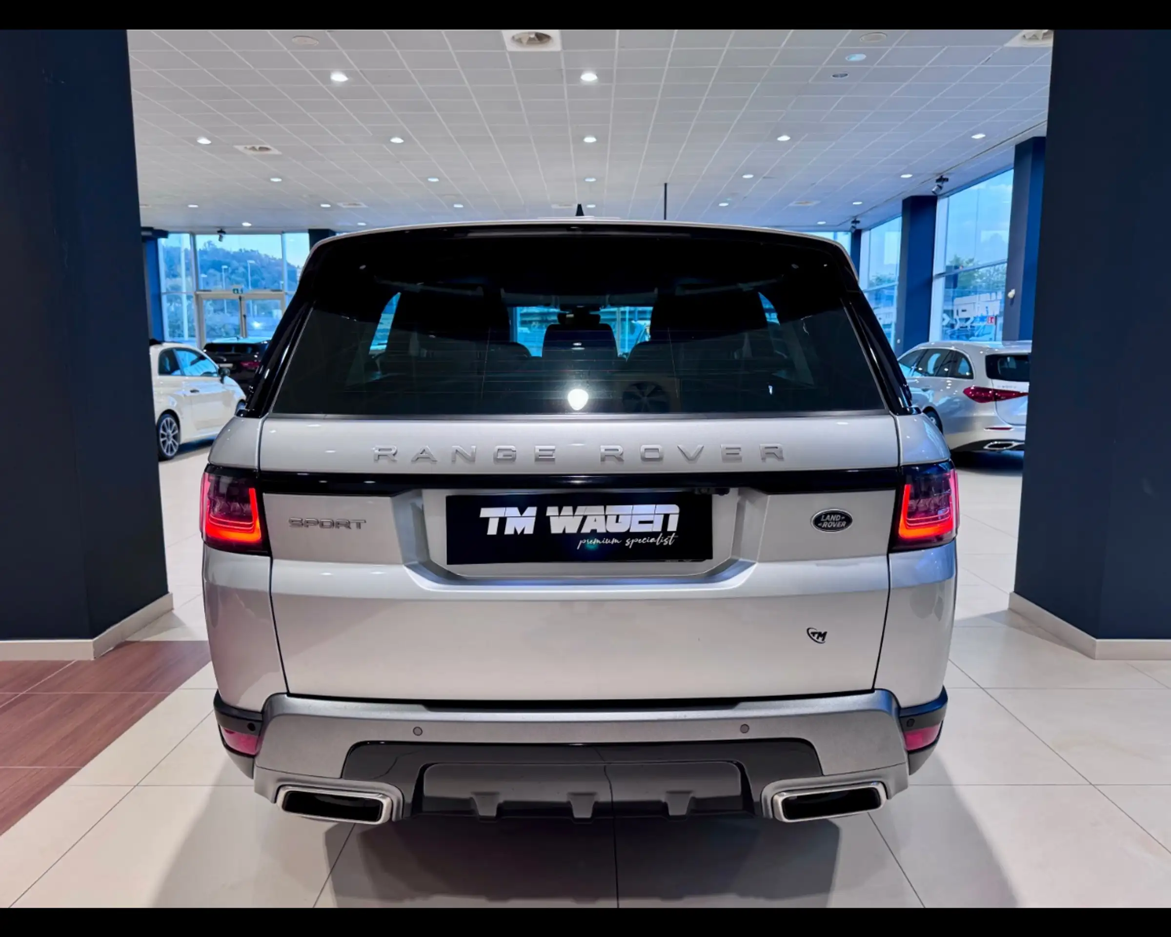 Land Rover - Range Rover Sport