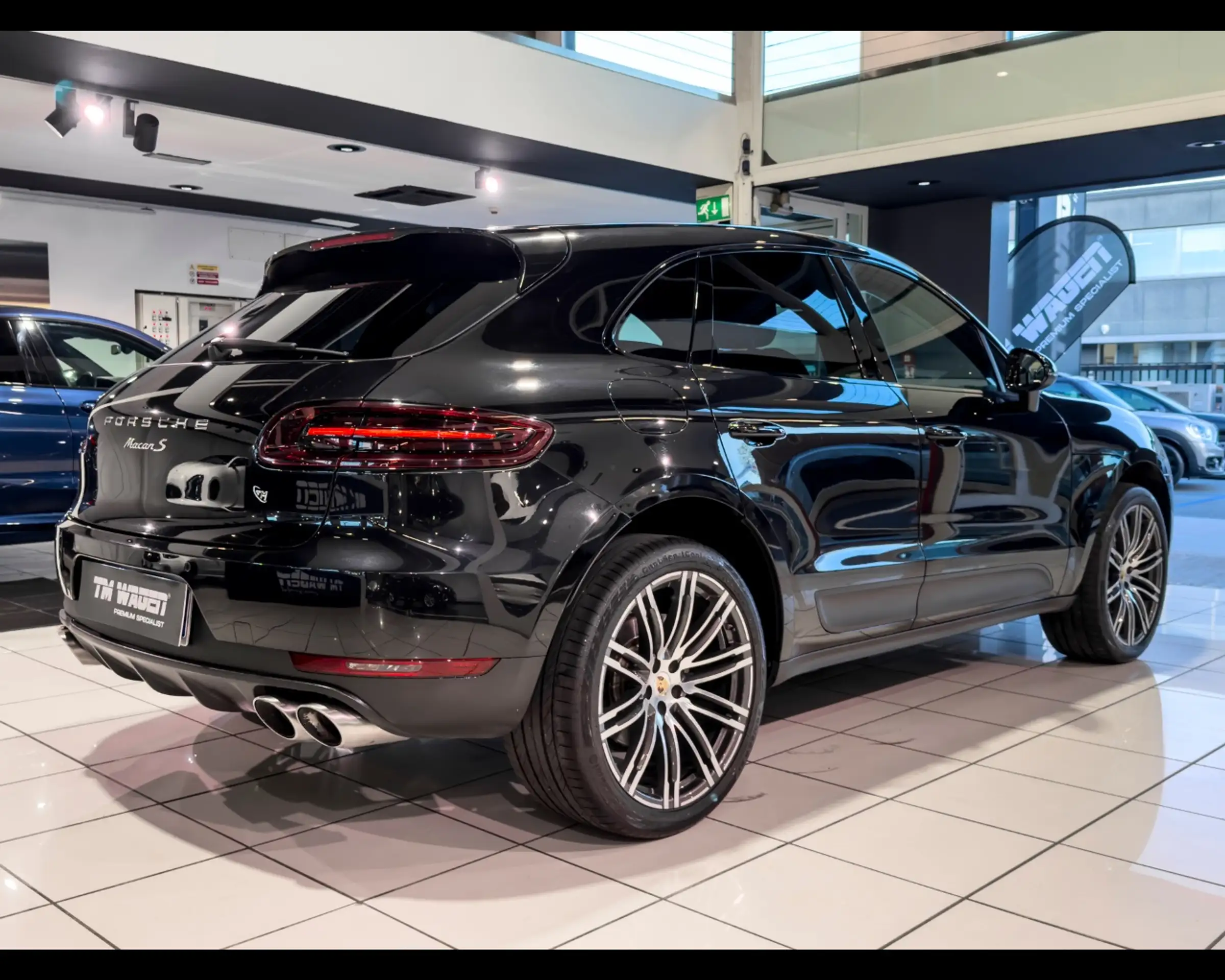 Porsche - Macan