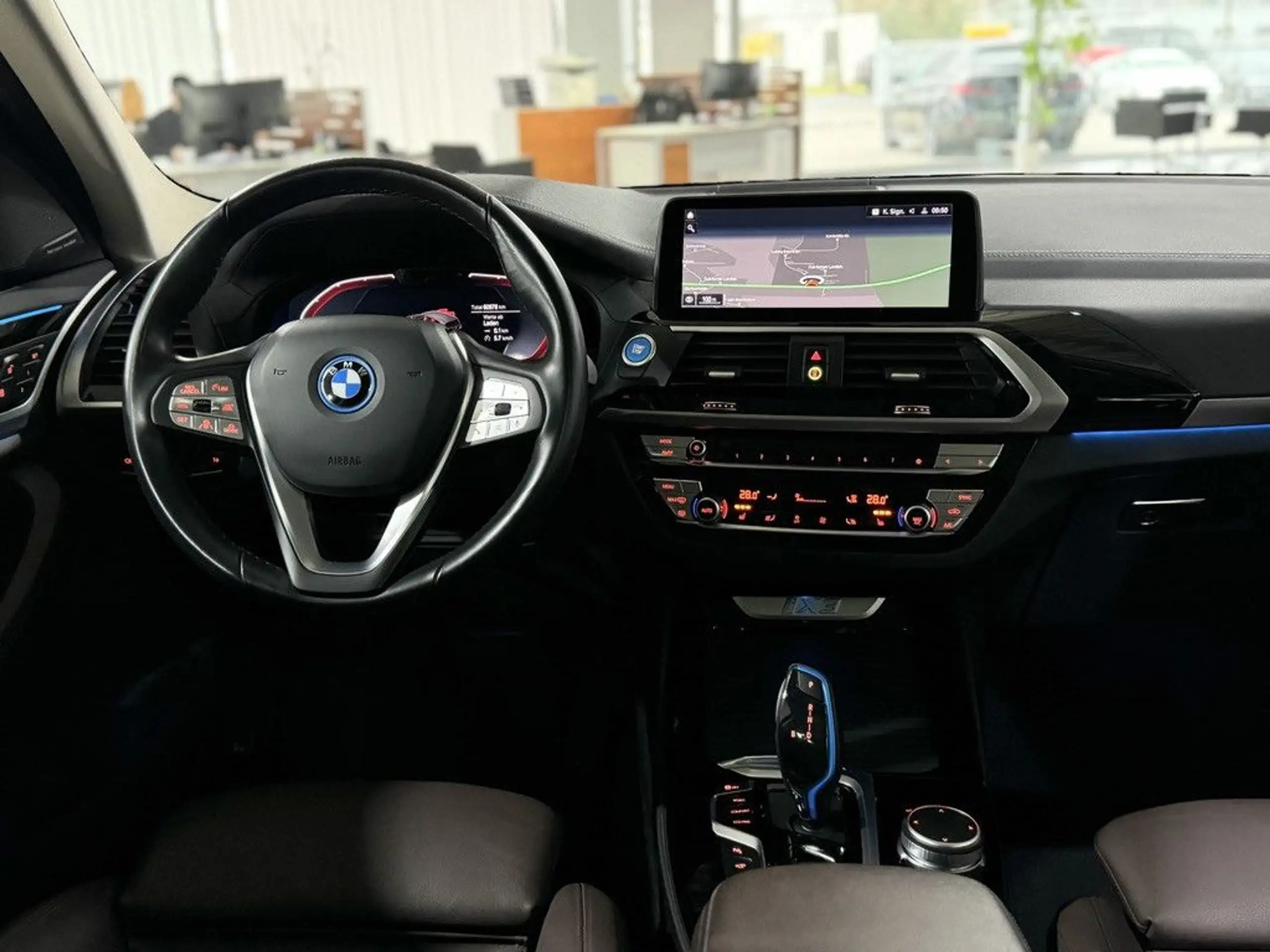 BMW - iX3