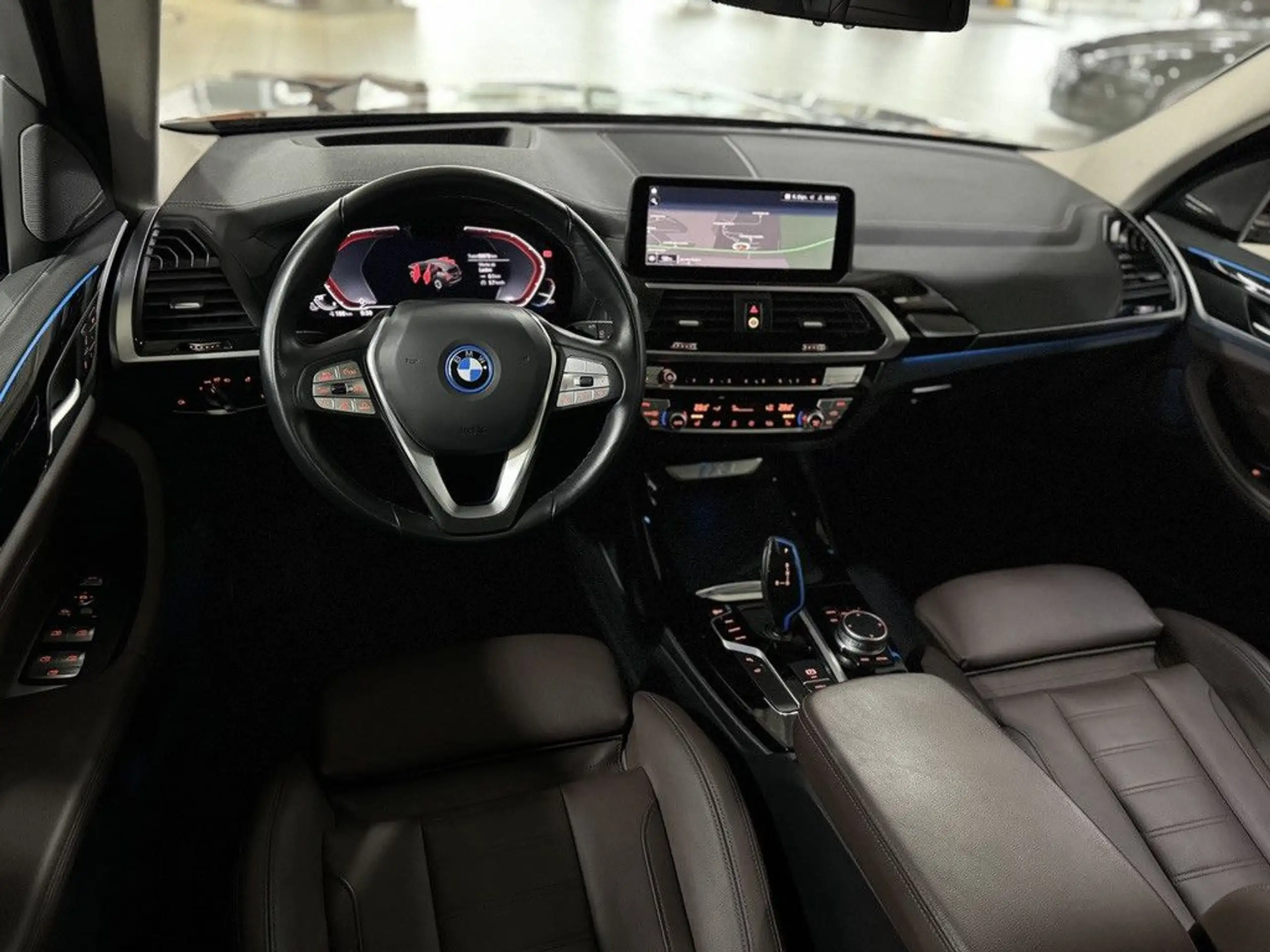 BMW - iX3