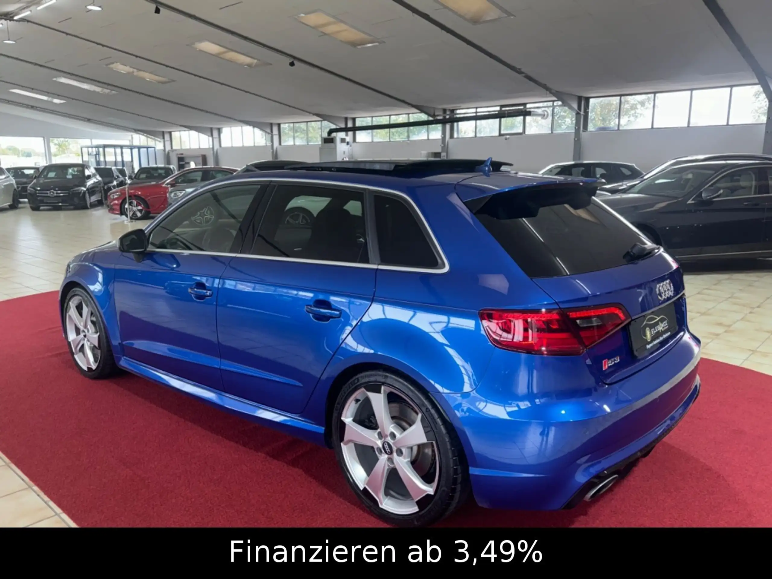 Audi - RS3