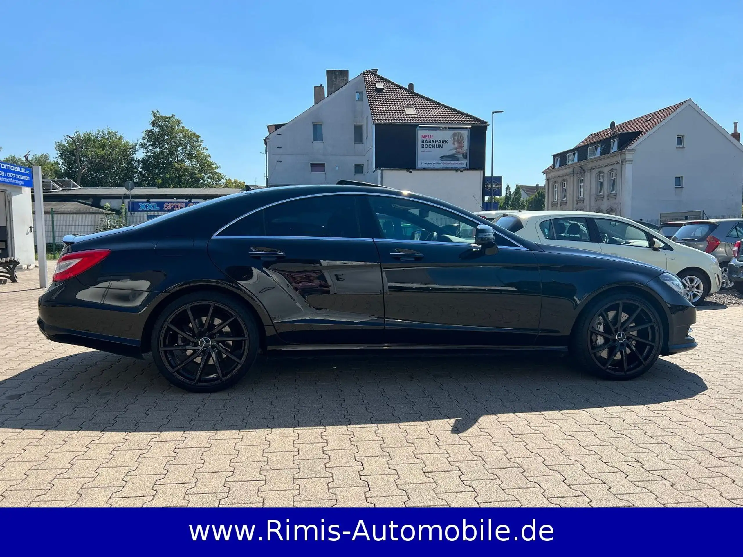 Mercedes-Benz - CLS 500