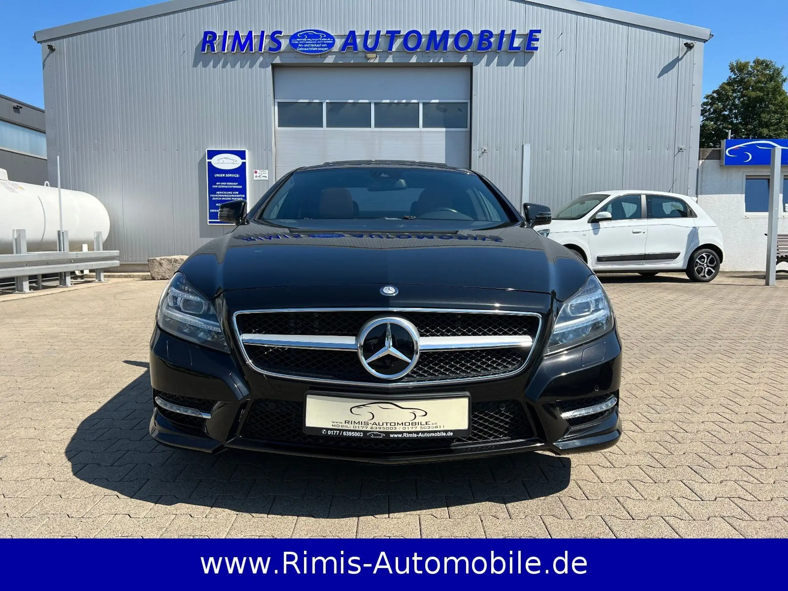 Mercedes-Benz - CLS 500