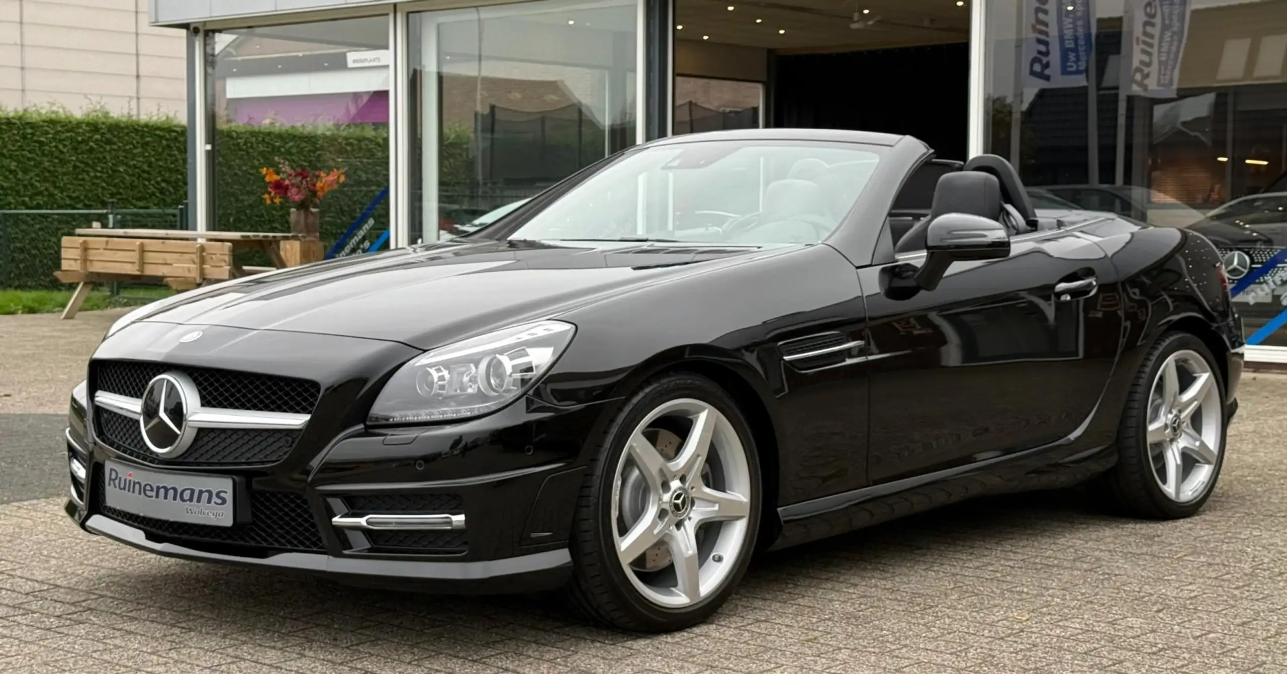 Mercedes-Benz - SLK 350