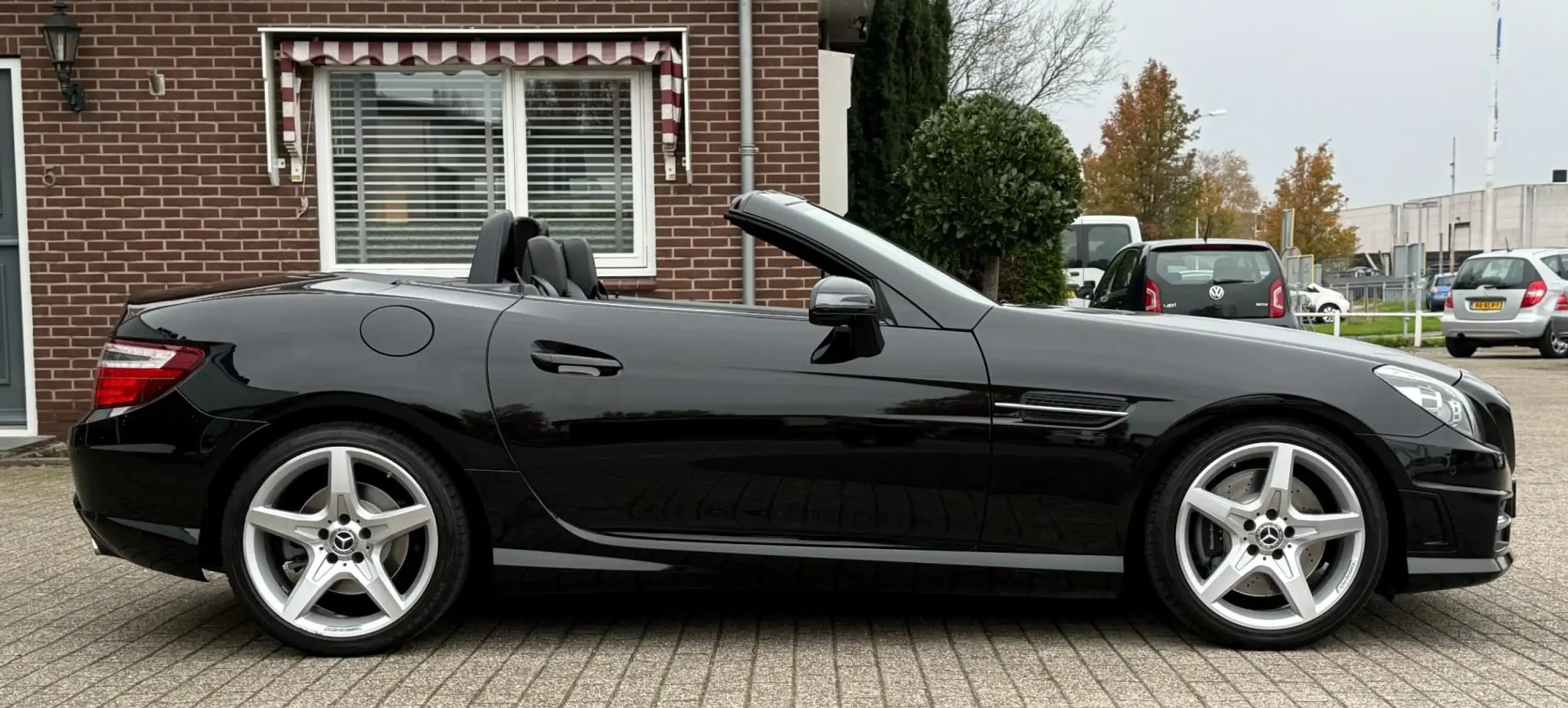 Mercedes-Benz - SLK 350