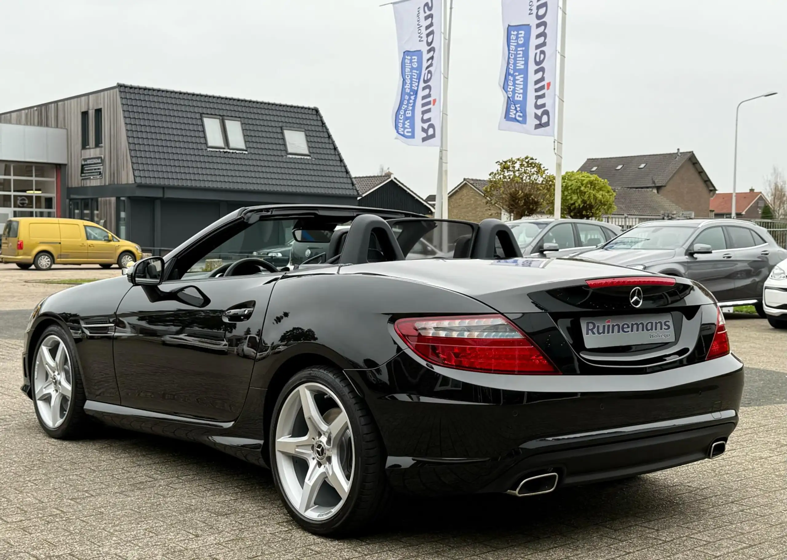 Mercedes-Benz - SLK 350