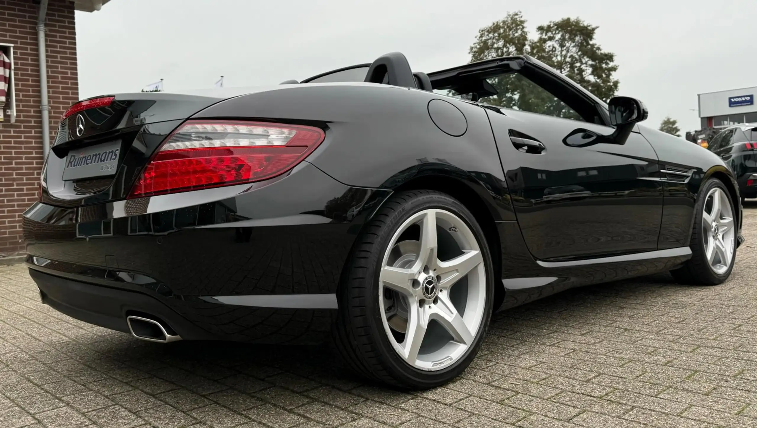 Mercedes-Benz - SLK 350