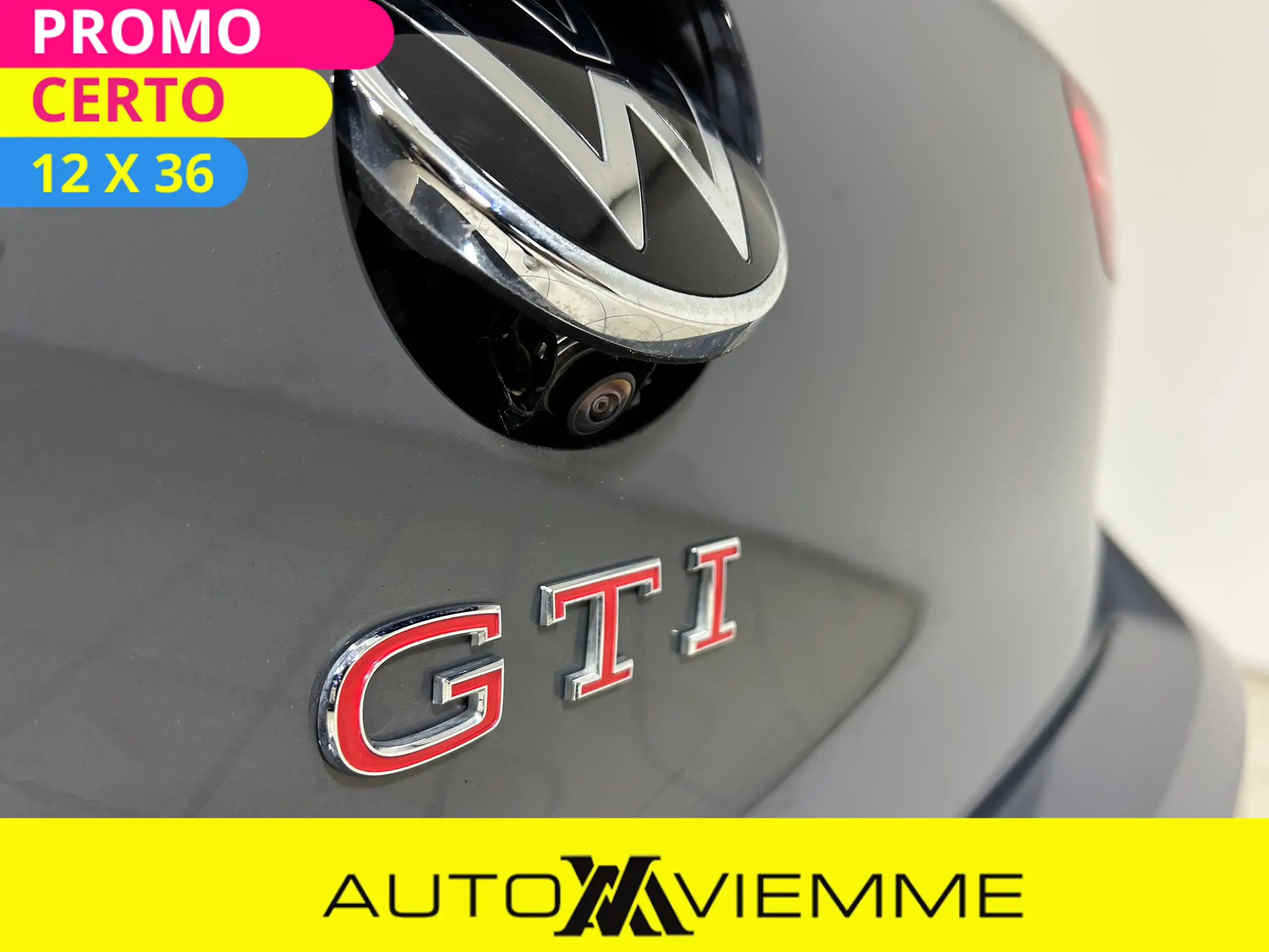 Volkswagen - Golf GTI