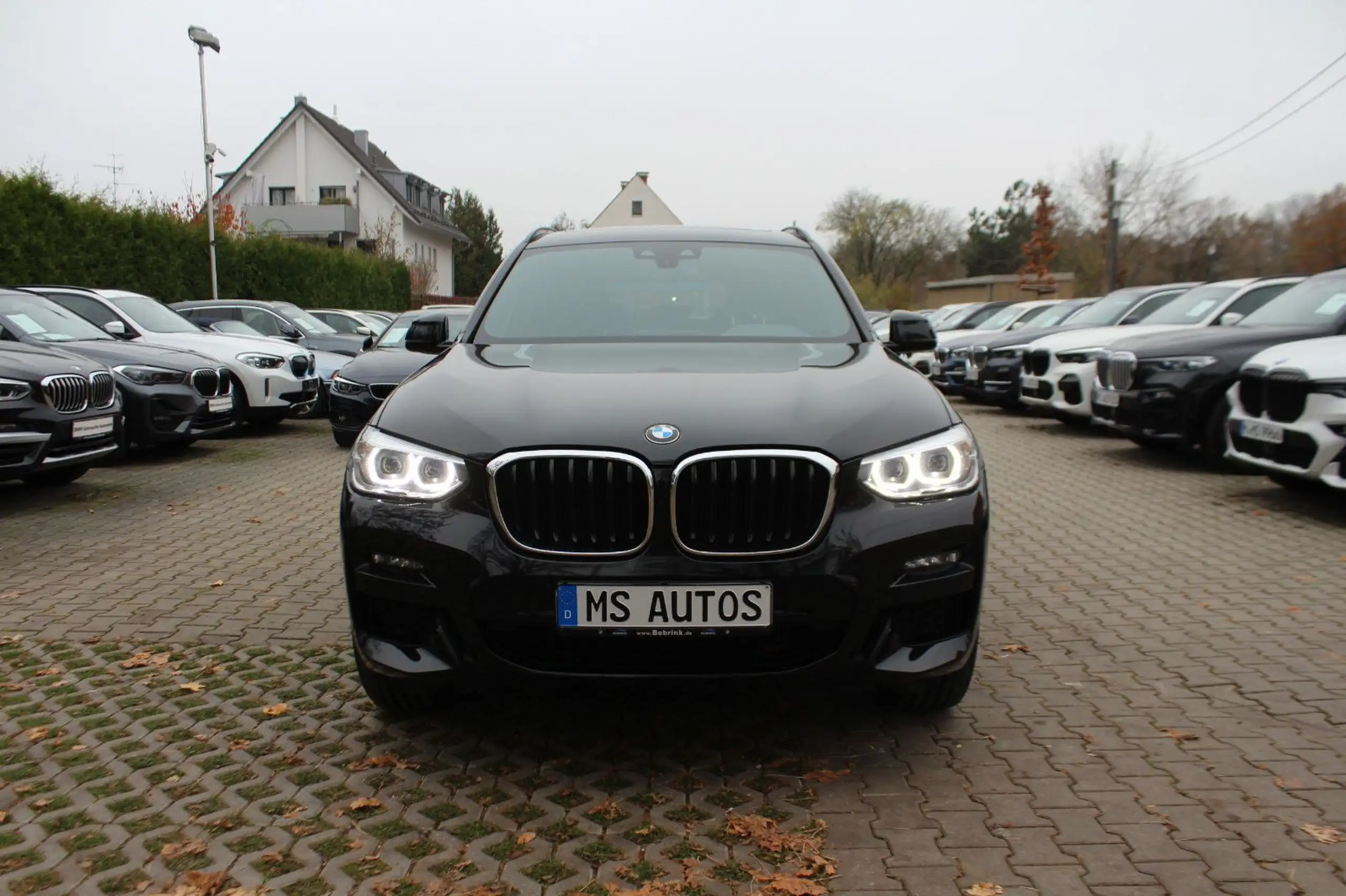 BMW - X3