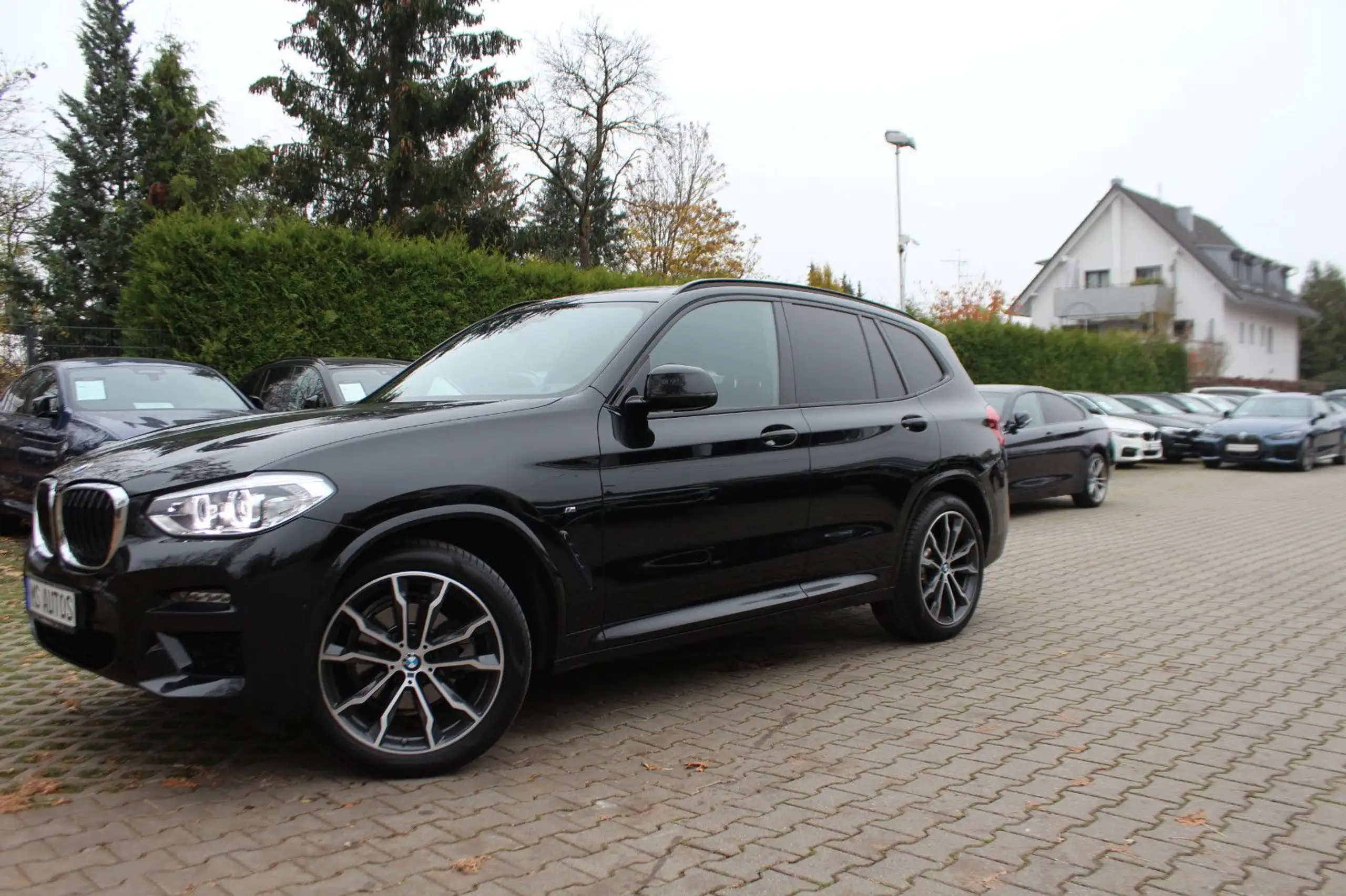 BMW - X3