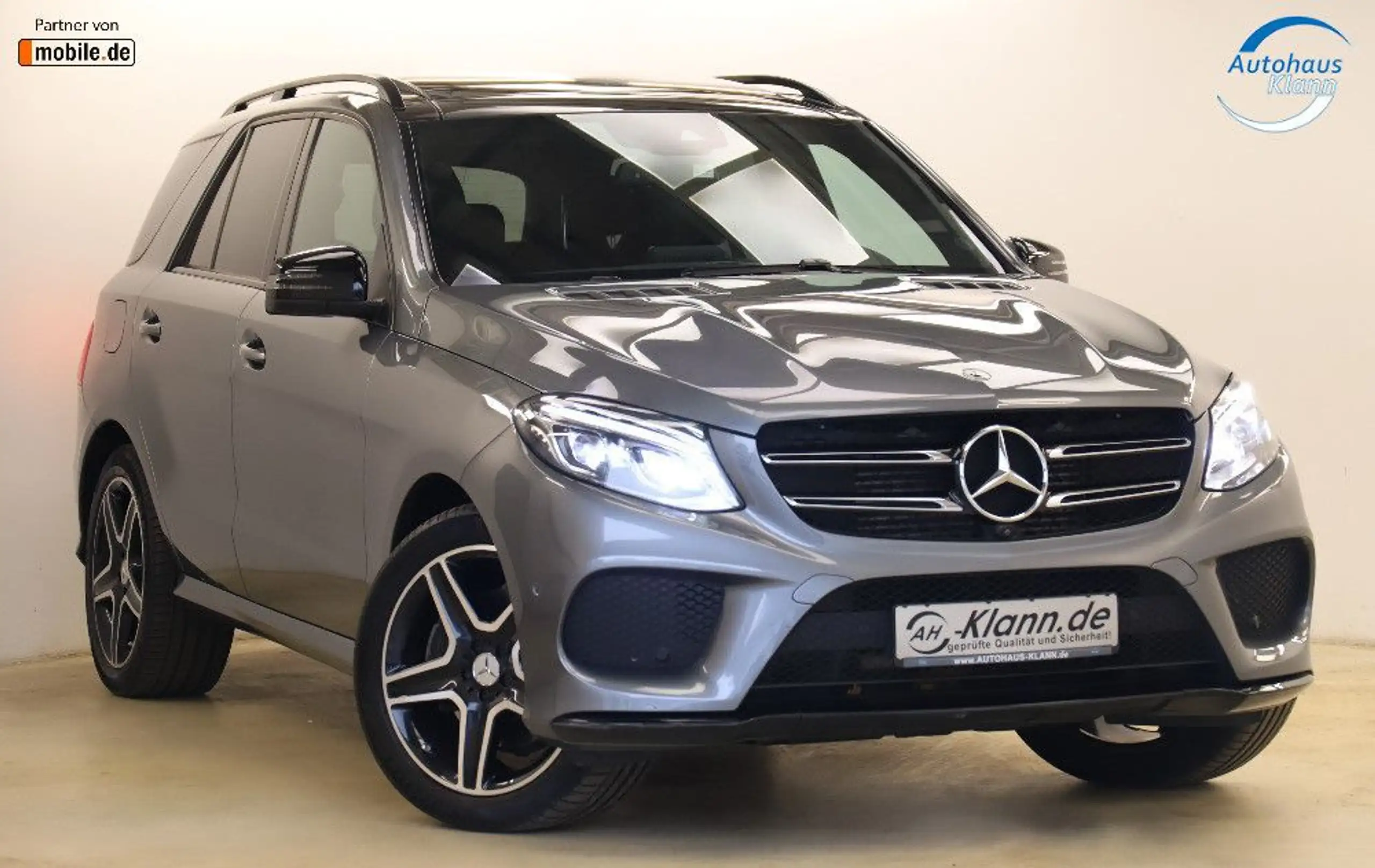 Mercedes-Benz - GLE 350