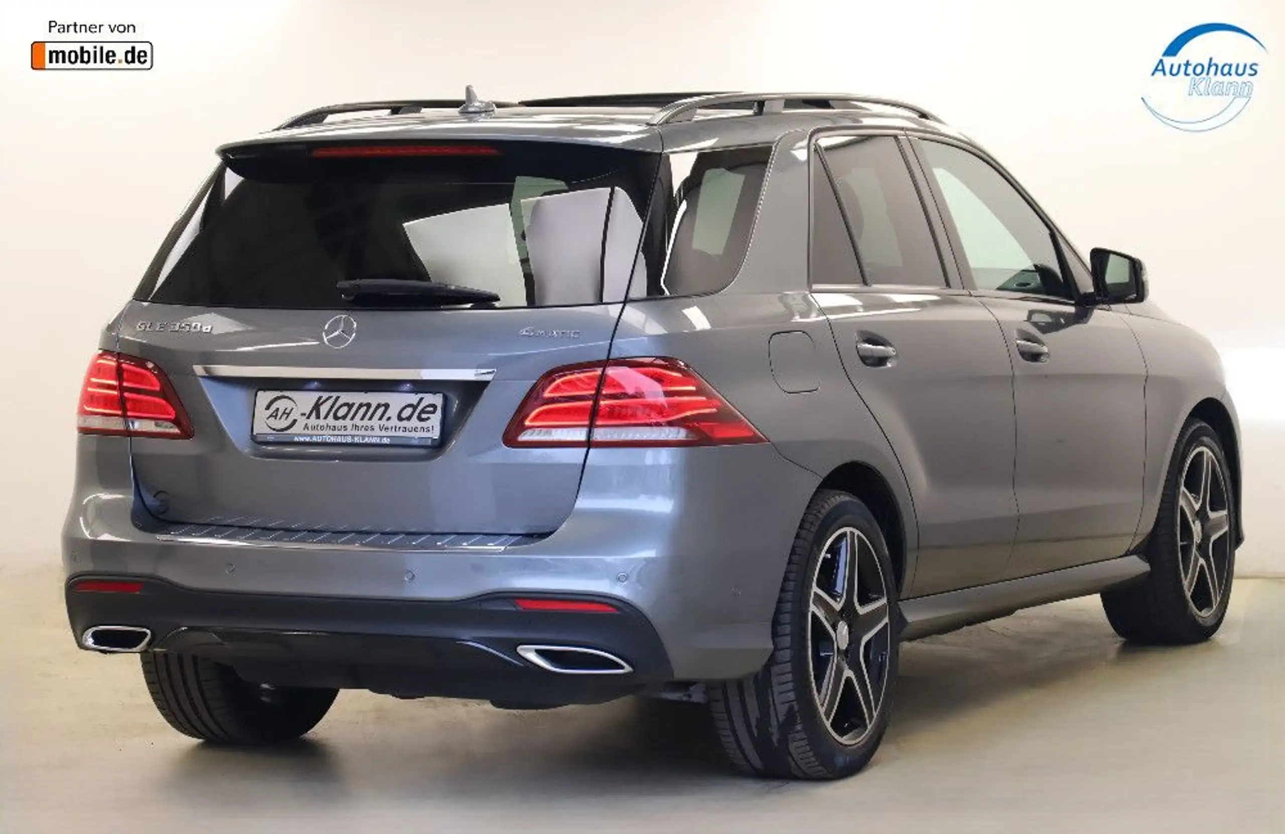 Mercedes-Benz - GLE 350