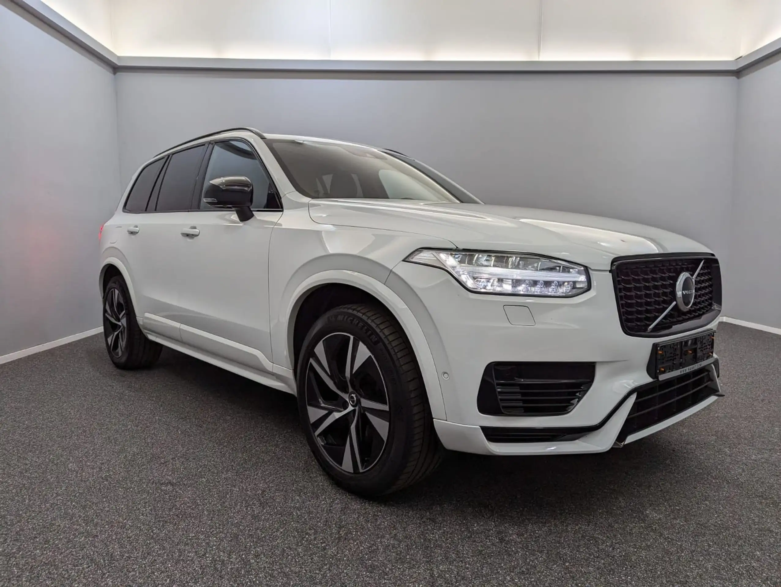 Volvo - XC90