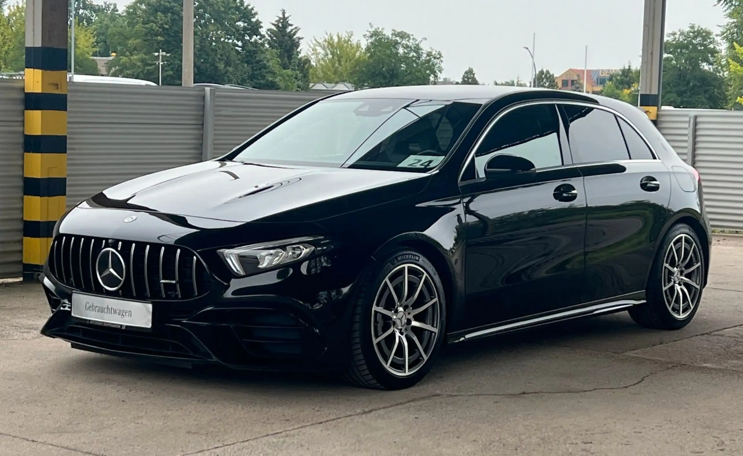 Mercedes-Benz A 45 AMG 2021