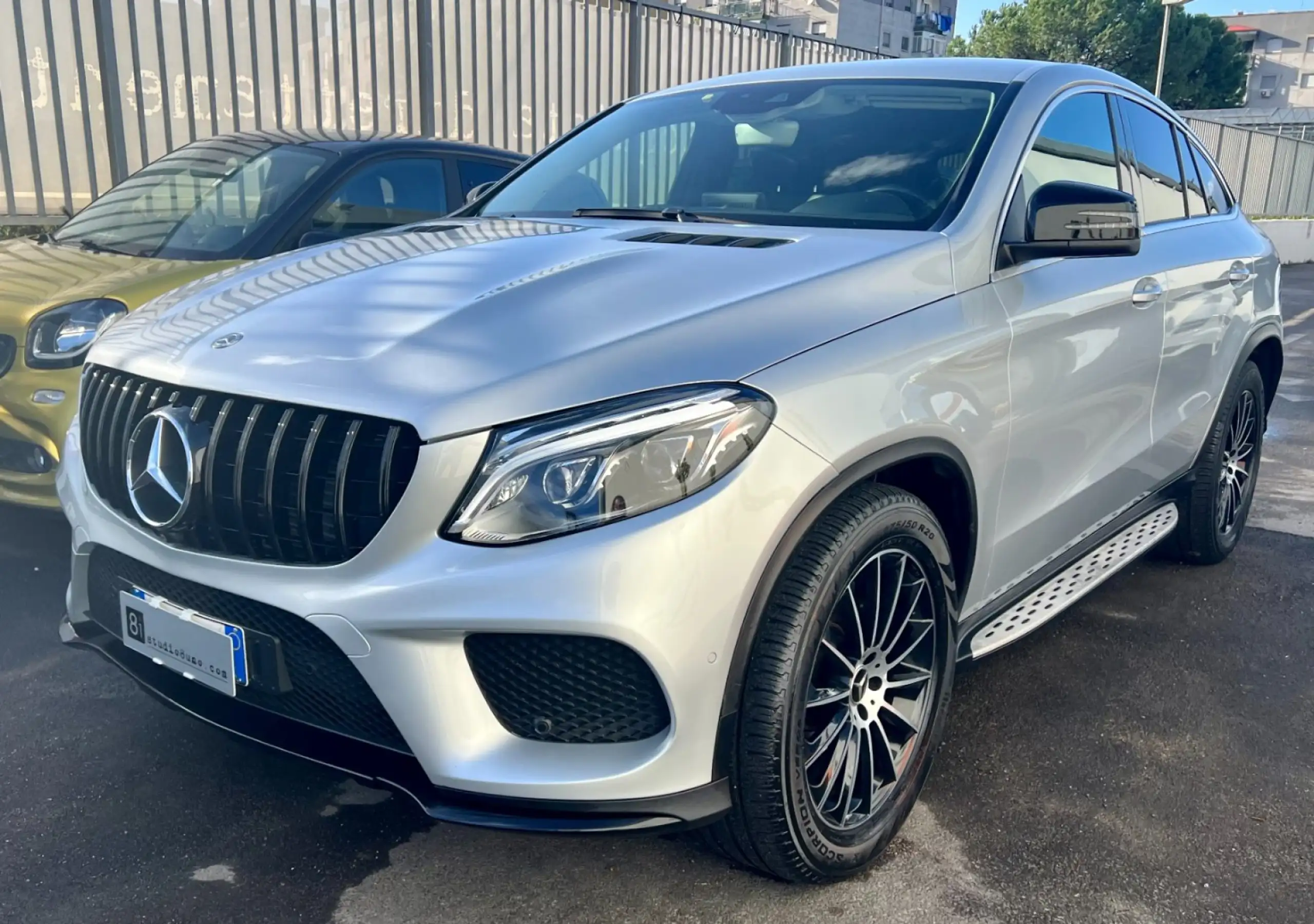 Mercedes-Benz - GLE 350