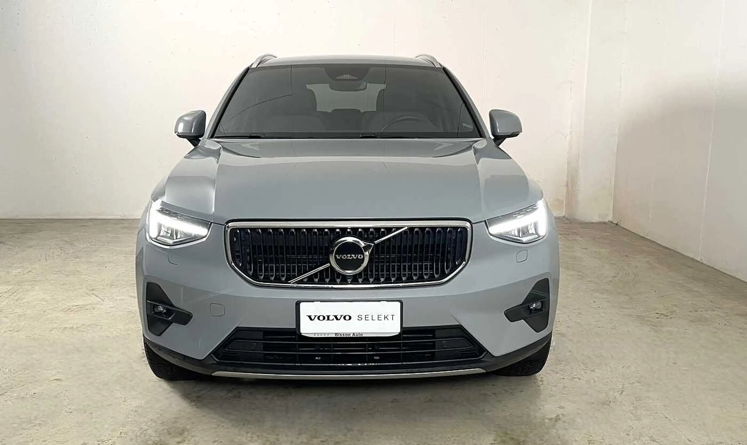 Volvo - XC40