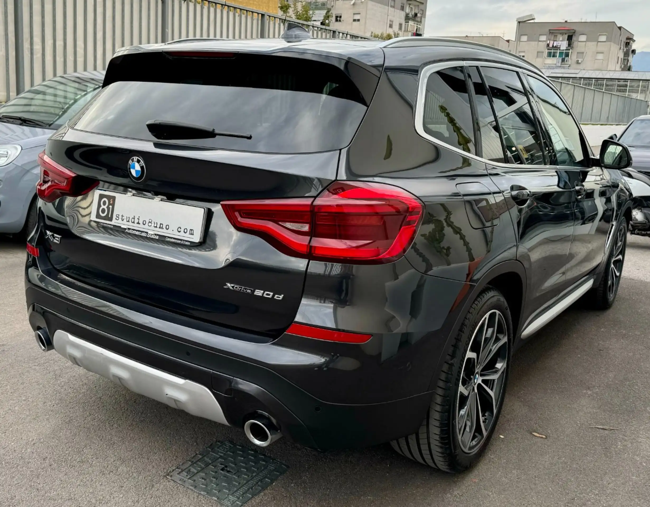 BMW - X3