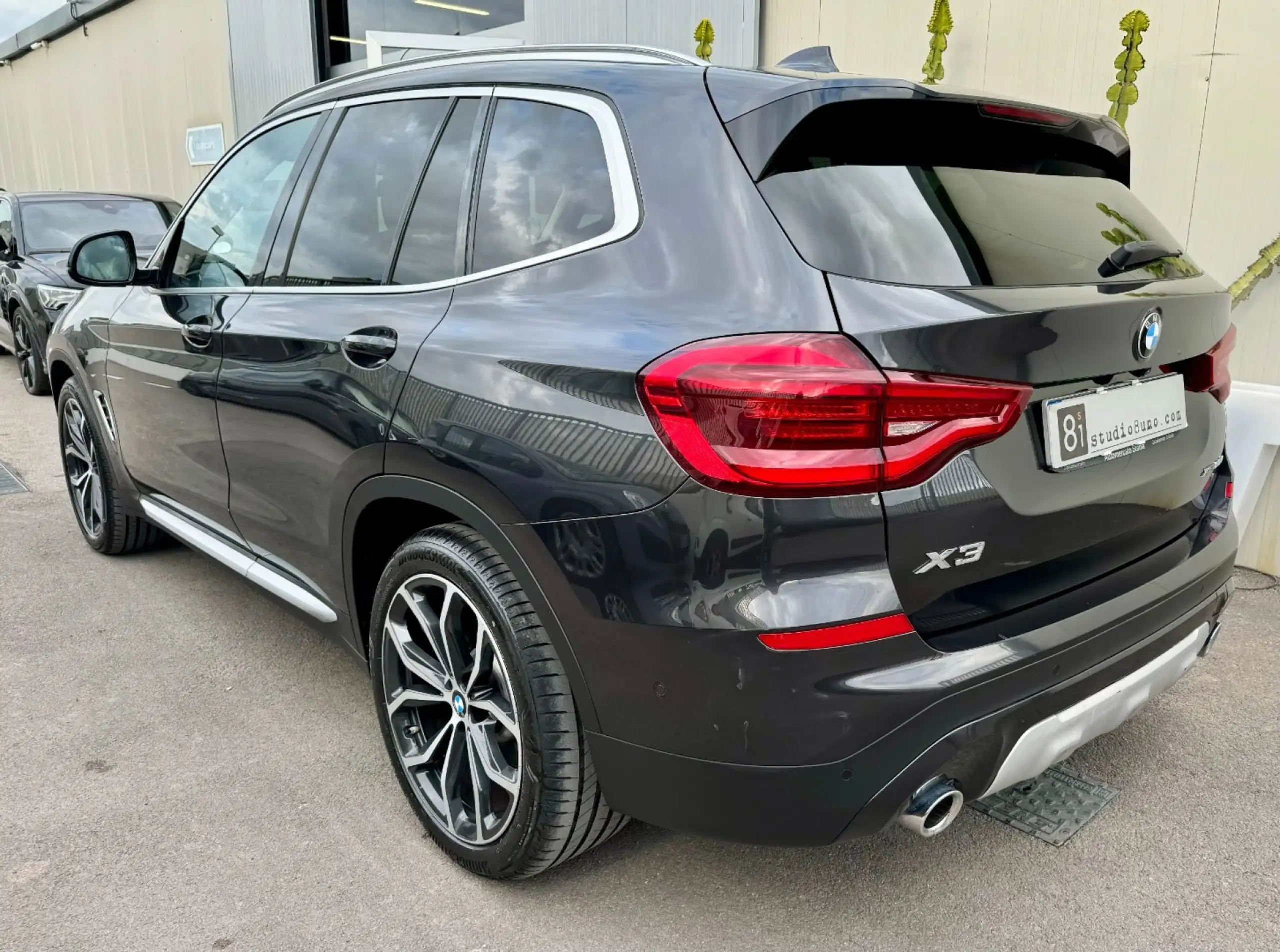 BMW - X3