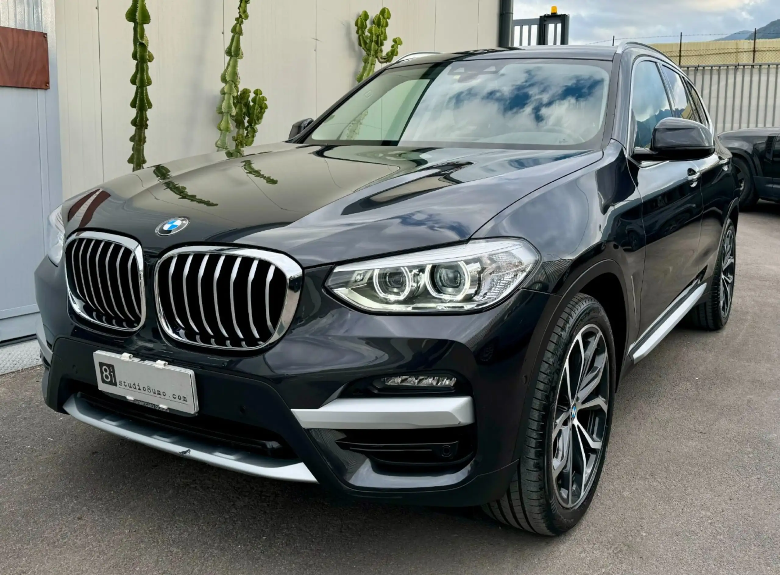 BMW - X3