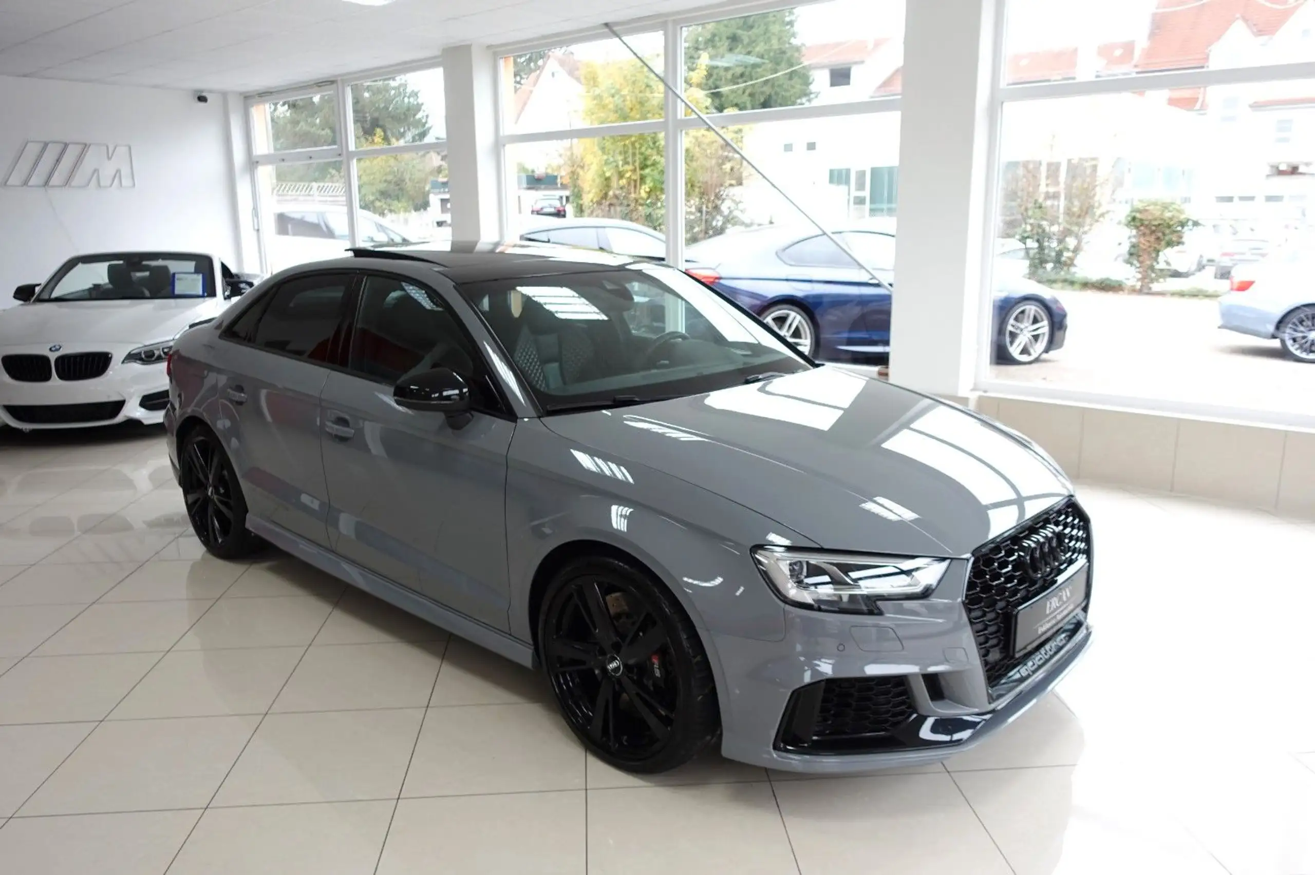 Audi - RS3