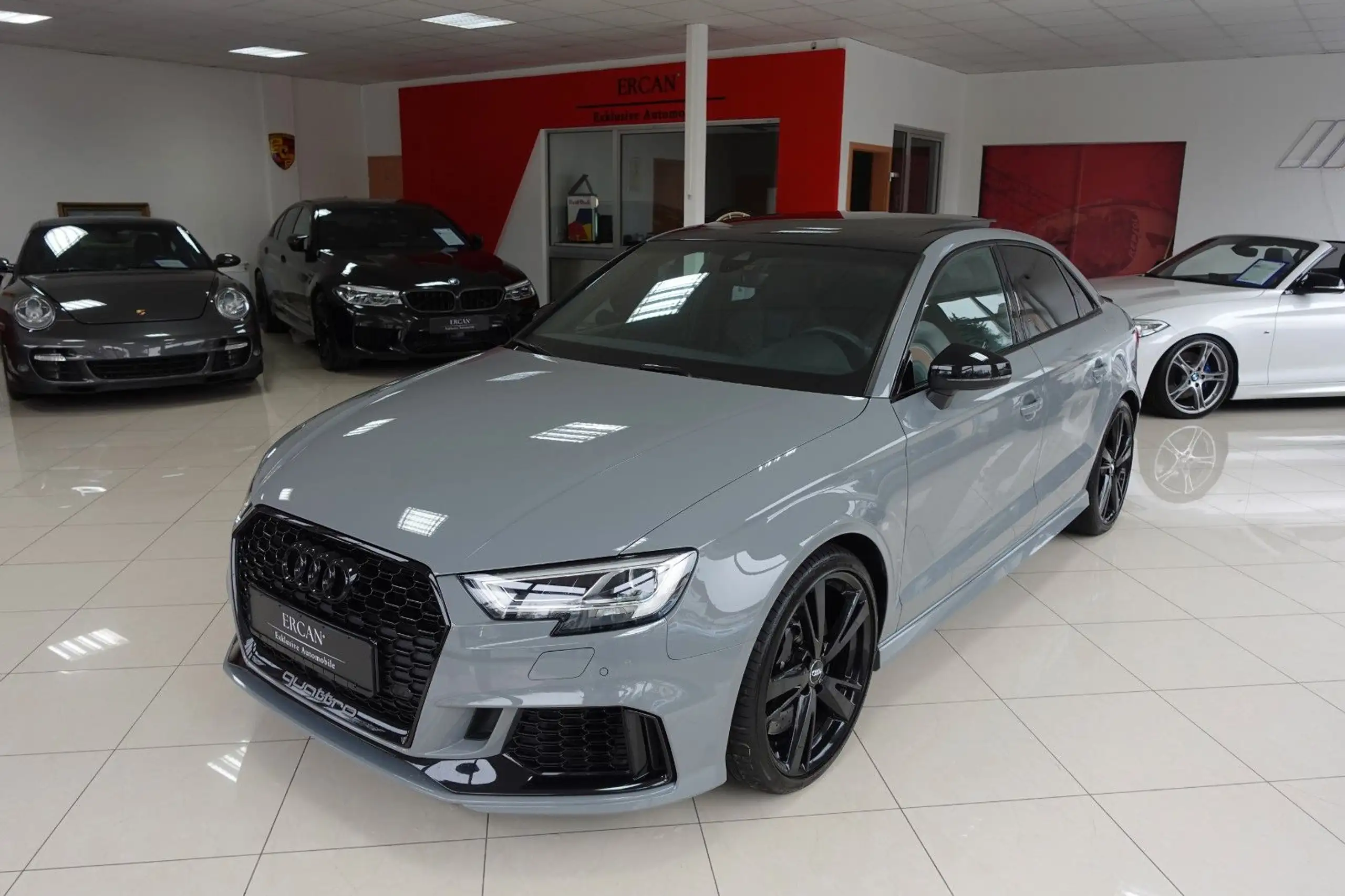 Audi - RS3